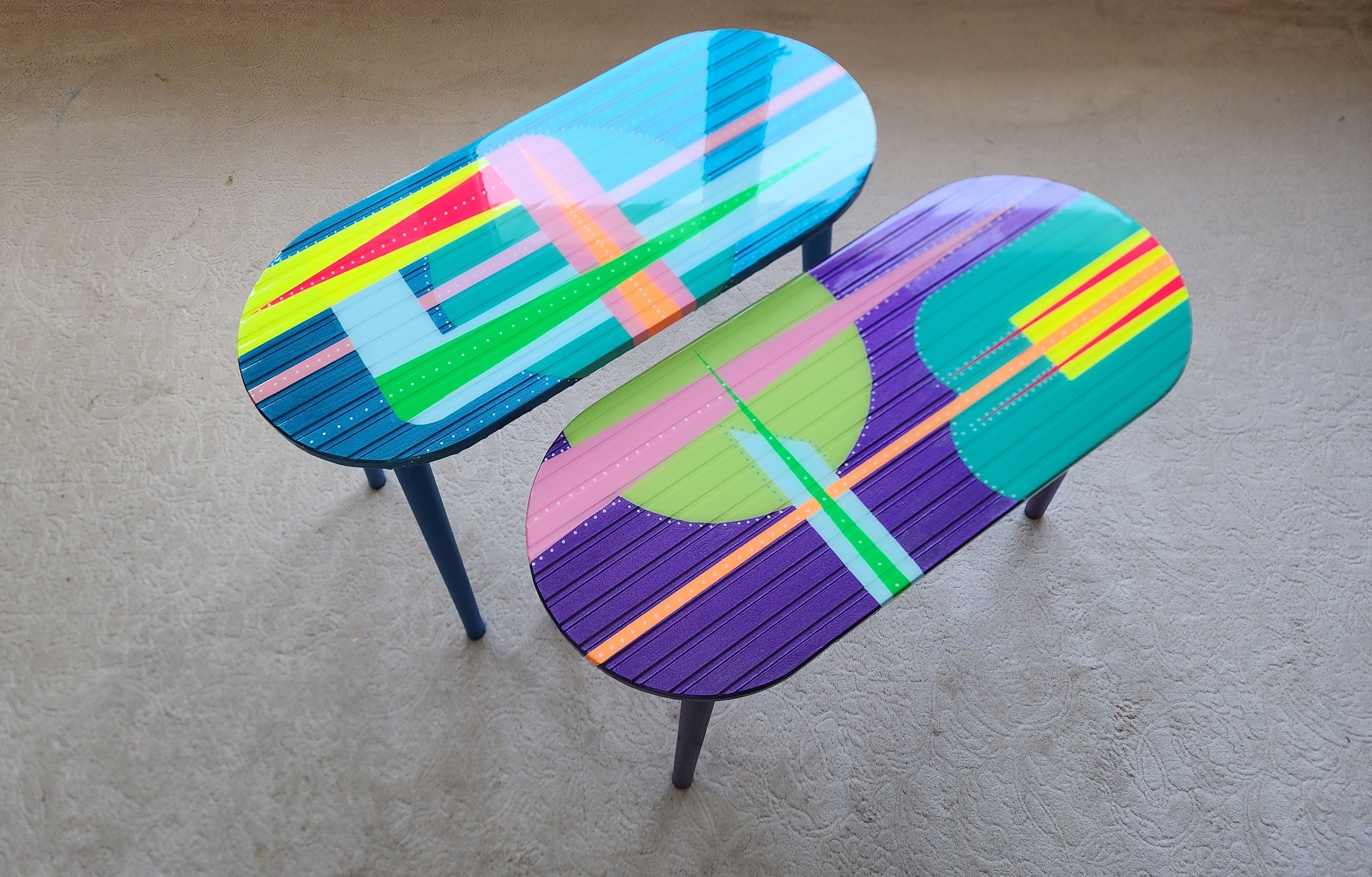 Oval Colorful Abstract Funky Resin Art Side Coffee Tables,Geometric Modern Gift For Mom Her Him Couple,Retro Vintage Pop Art Epoxy End Table