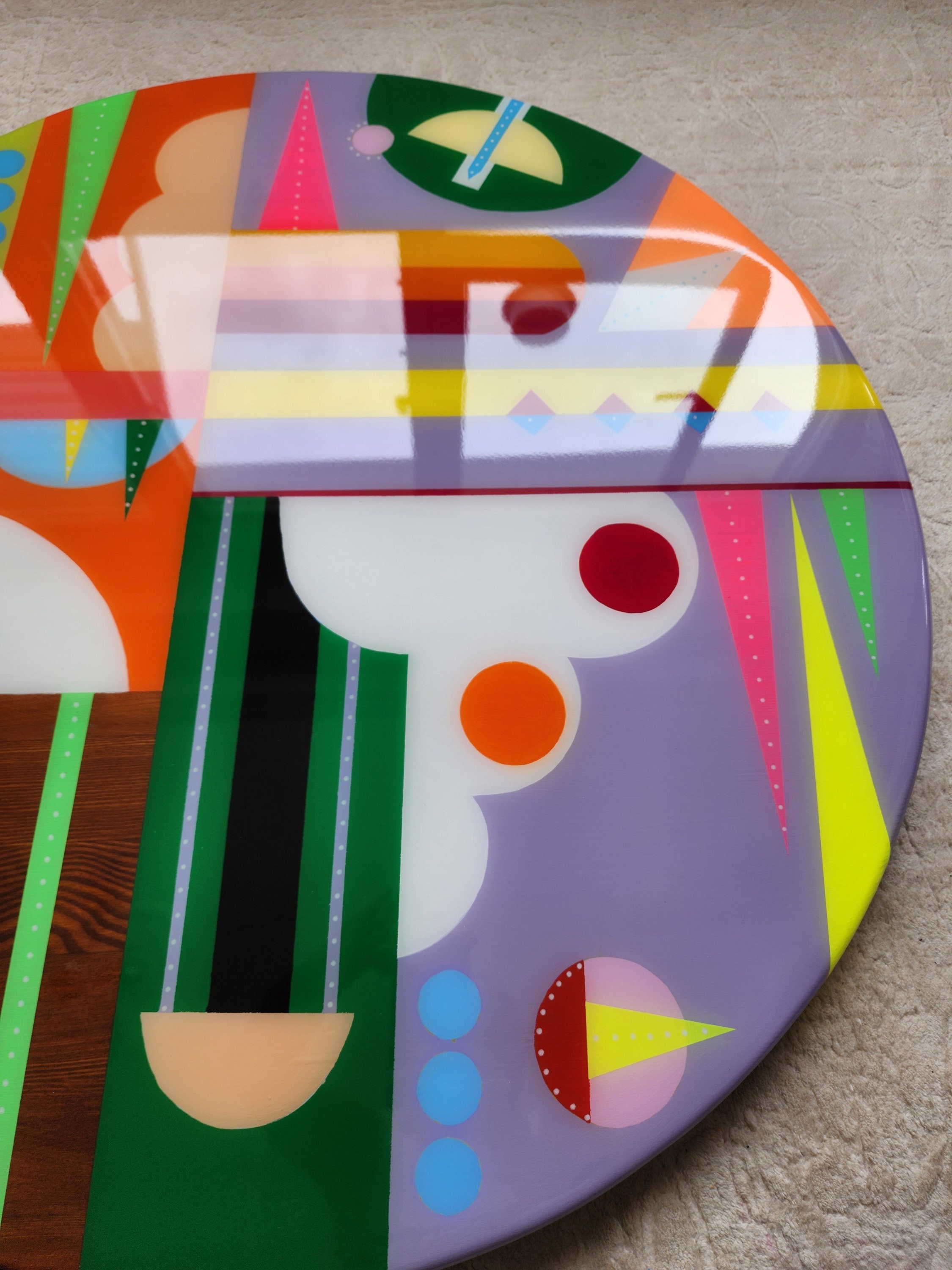 Round Wood Handmade Colorful Painted Epoxy Resin Table Top For Living Room Dinning Room Center Bedroom Office Custom Retro Artwork Table Top