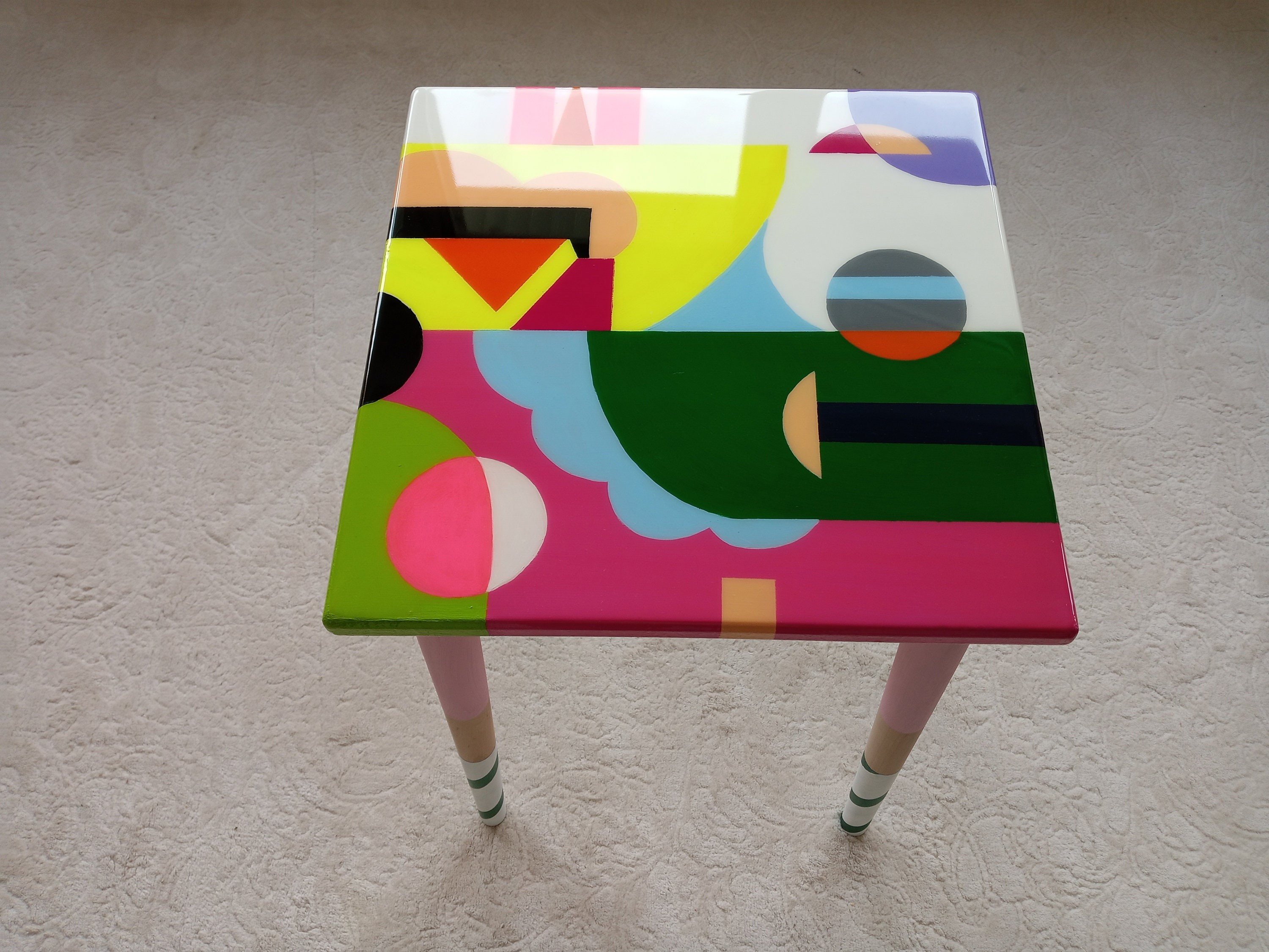 Square Colorful Funky Abstract Boho Resin Table,Pink Purple Groovy Vibrant Wood Rainbow Retro Hippi End Side Cool Luxury Center Coffee Table