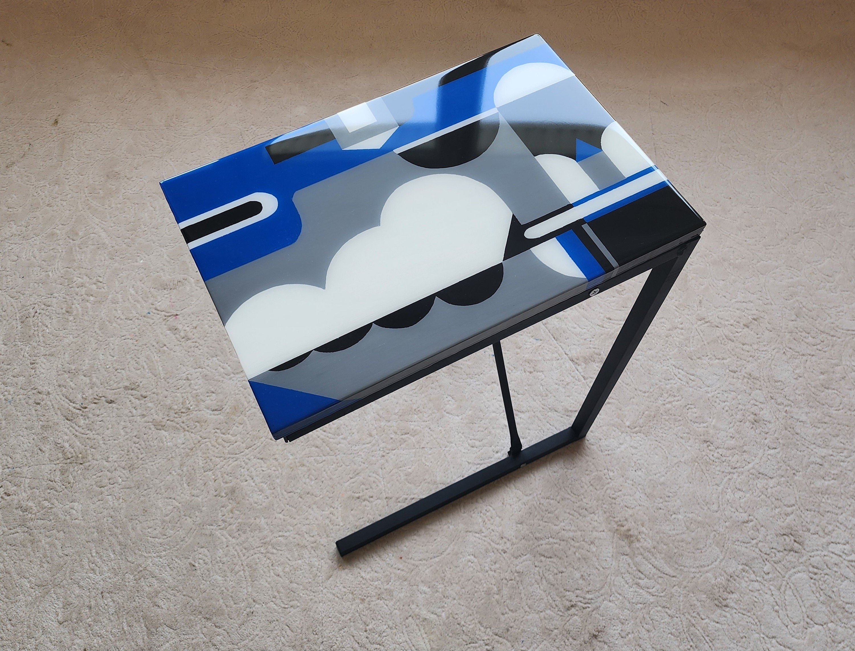 Colorful C Shaped Side/End Epoxy Resin Table, Modern Abstract Painted Coffee Table For Living Room,Laptop Stand, Wood Sofa Couch Art Table