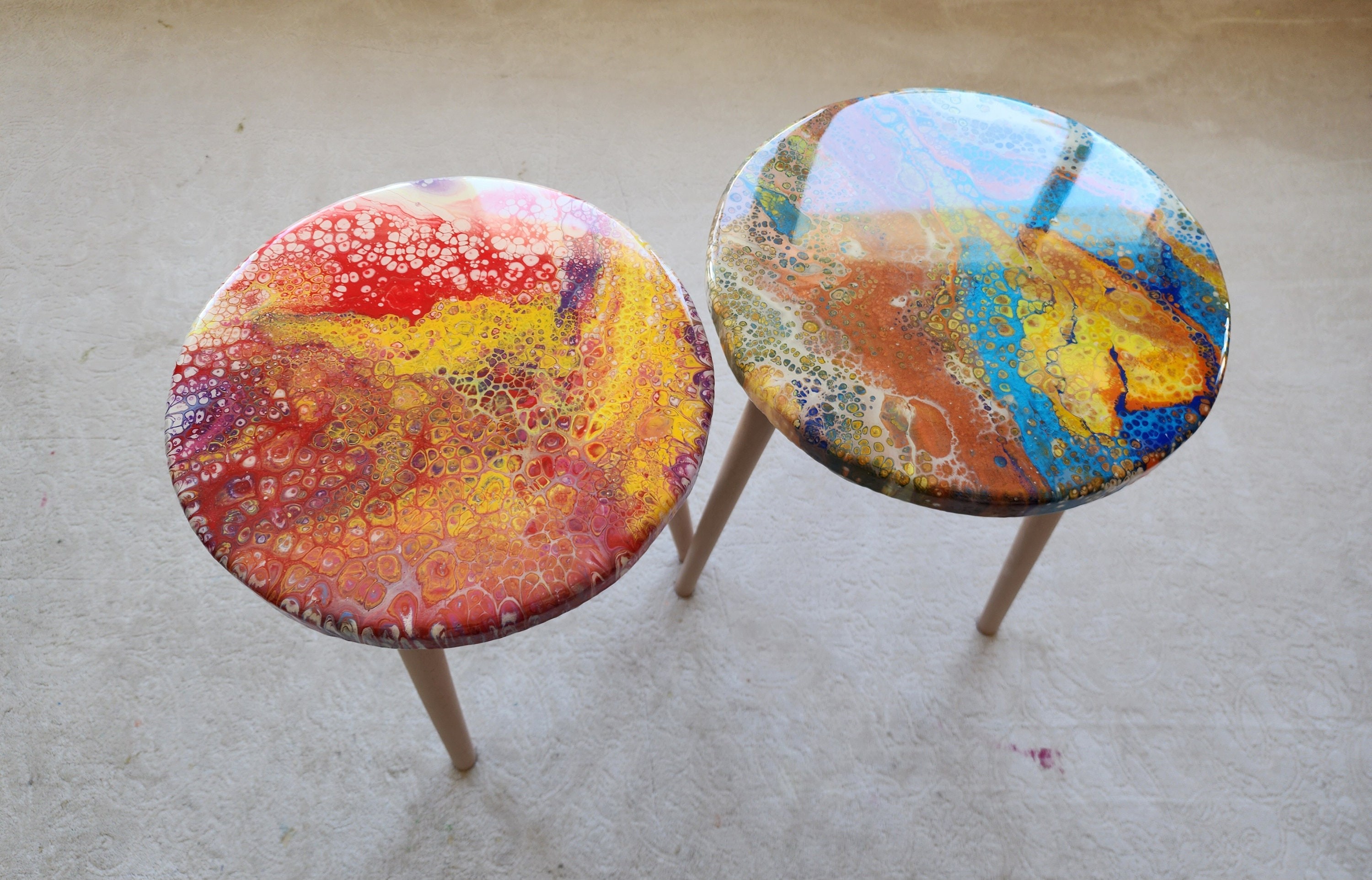 Round Colorful Abstract Epoxy Resin Side Coffee Tables, Cool Red Blue Wooden Postmodern Funky Nightstand Modern Handcrafted  End Art Table