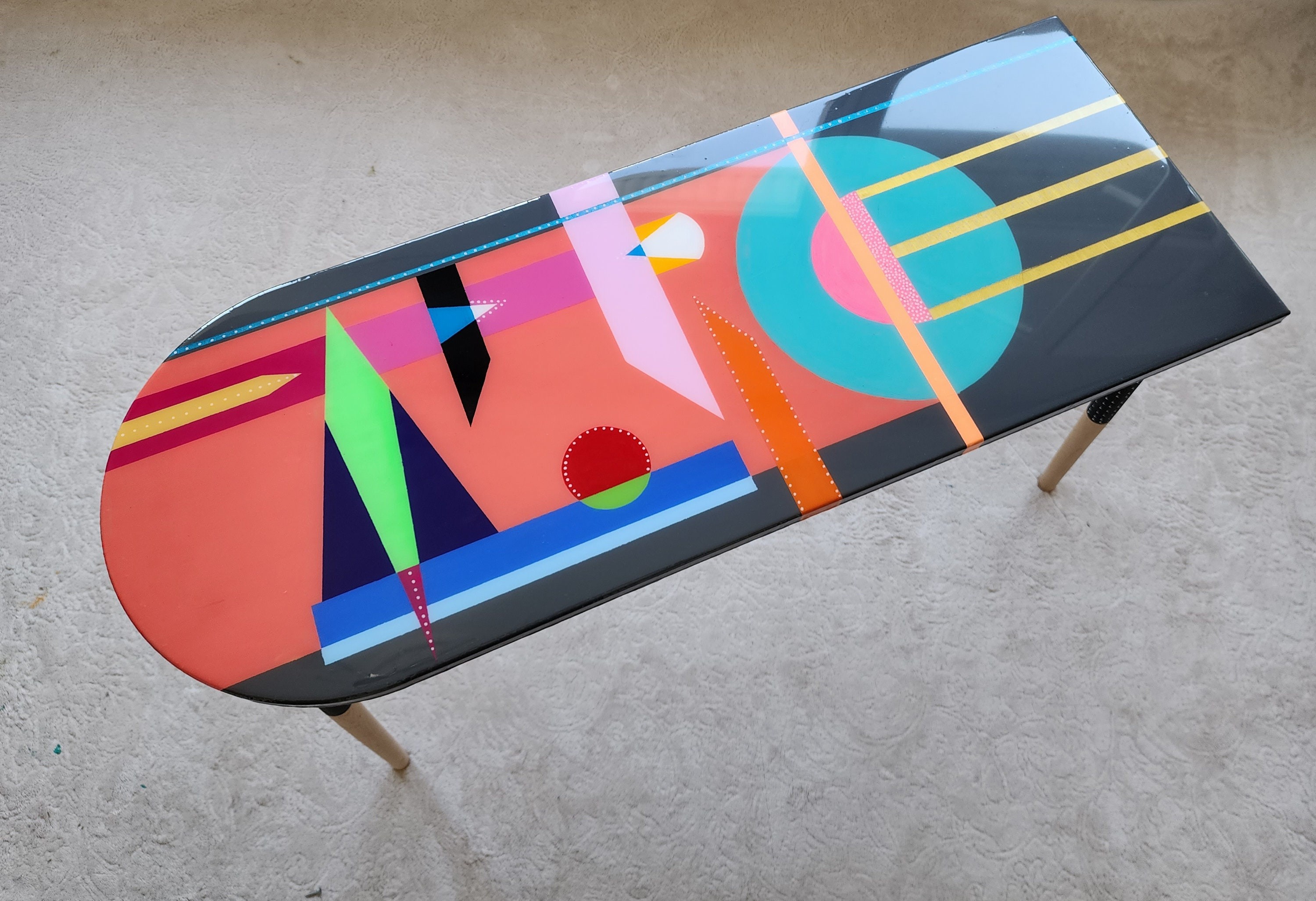 Unusual Colorful Abstract Funky Epoxy Resin Coffee Table, Modern Handmade Cool Eclectic Retro Boho Pop Art Black Pink Side End Center Table