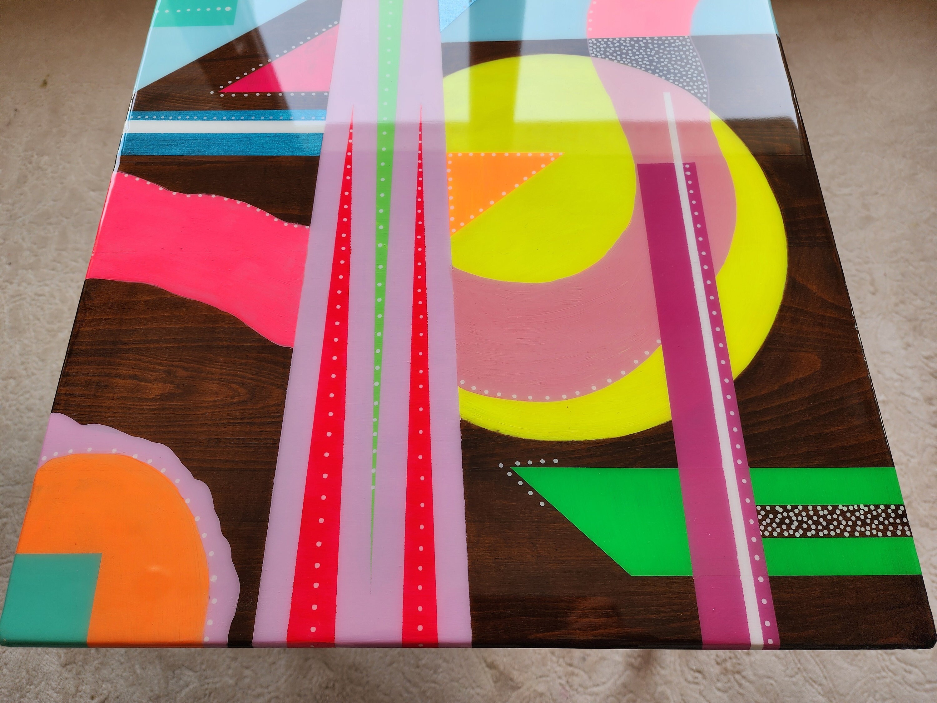 Vibrant Epoxy Resin Colorful Neon Art Side Coffee Table ,Rainbow Funky Groovy Retro Modern Unique Eclectic Abstract Sofa Quirky End Table