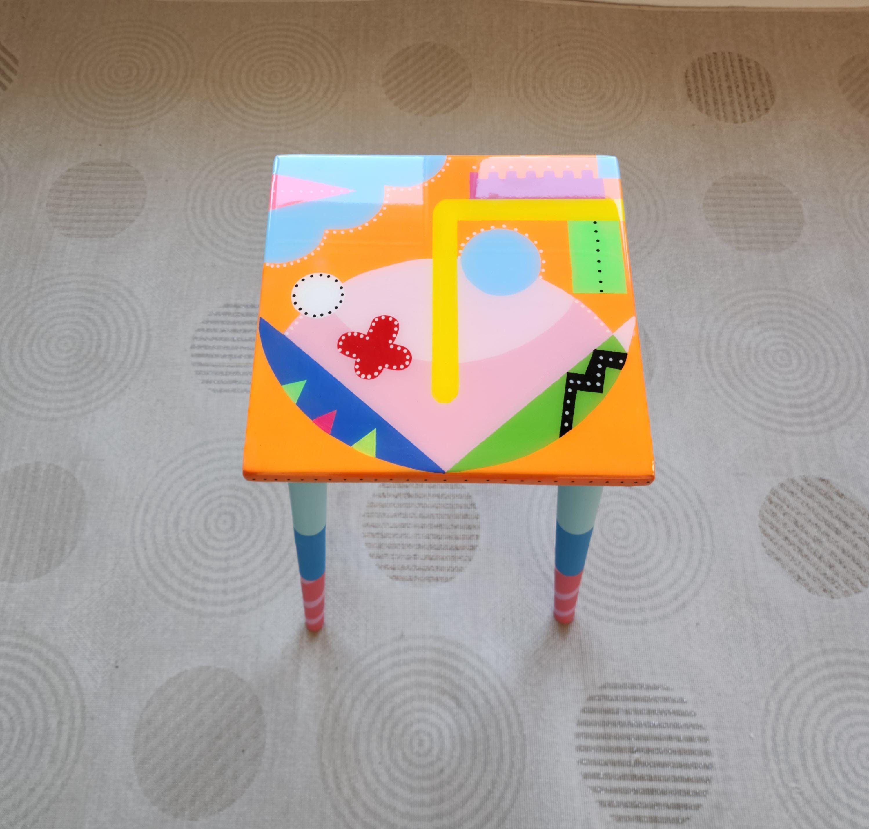 Small Wooden Hand Painted Resin Cool Side Coffee Tables,Colorful Pink Orange Blue Abstract Epoxy Art Tables