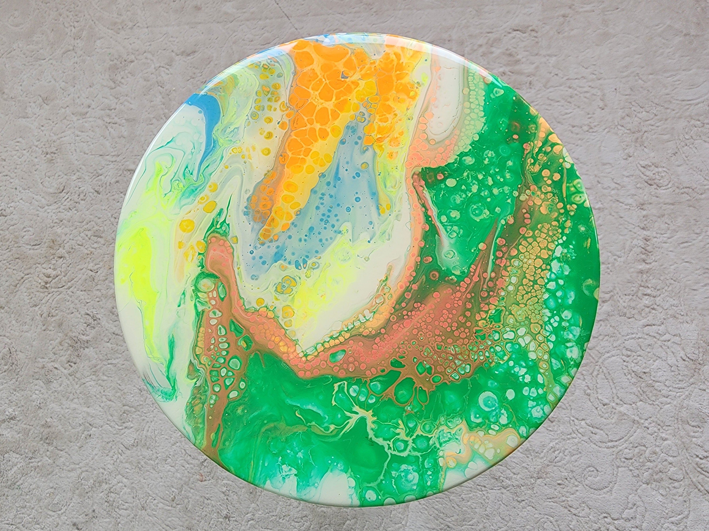 Unique Wooden Green Abstract Epoxy Resin Side Coffee Table, Colorful Funky Eclectic Rainbow Pop Art Hand Painted Cute End Sofa Center Table