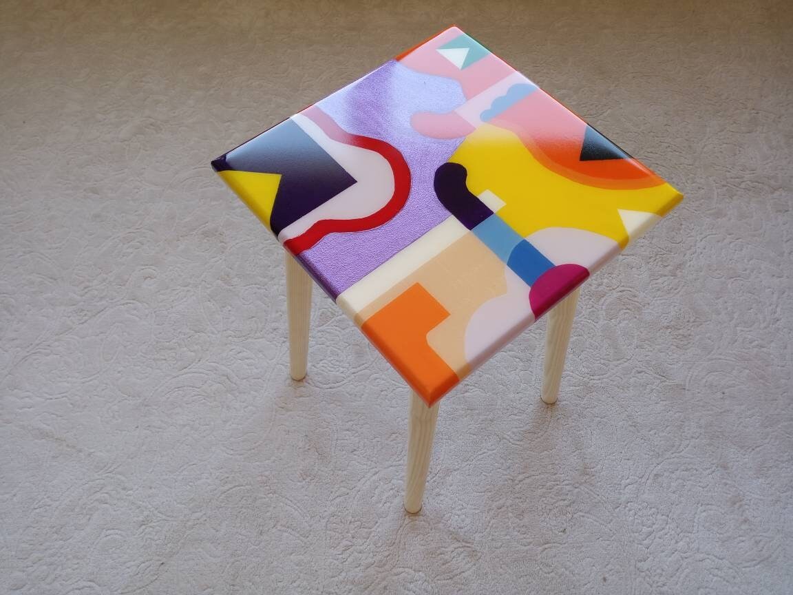 Pink Purple Boho Resin Side End Coffee Tables, Unique Wood Bedside Living Room Modern Funky Epoxy Painted Unique Abstract Coffee Table Gift