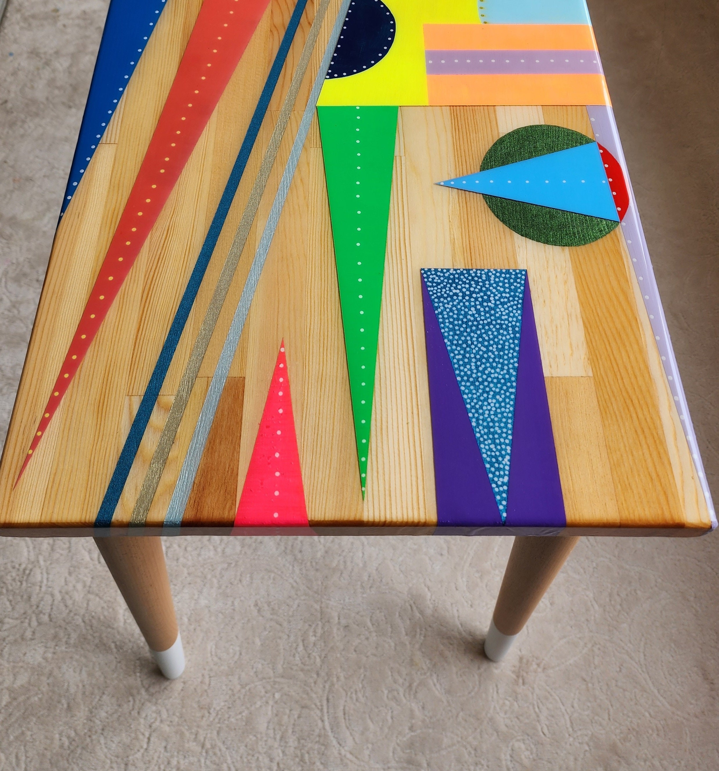 Colorful Funky Abstract Vintage Resin Table, Groovy Vibrant Wood Rainbow Pink Retro End Side Living Room Cool Epoxy Center Art Coffee Table
