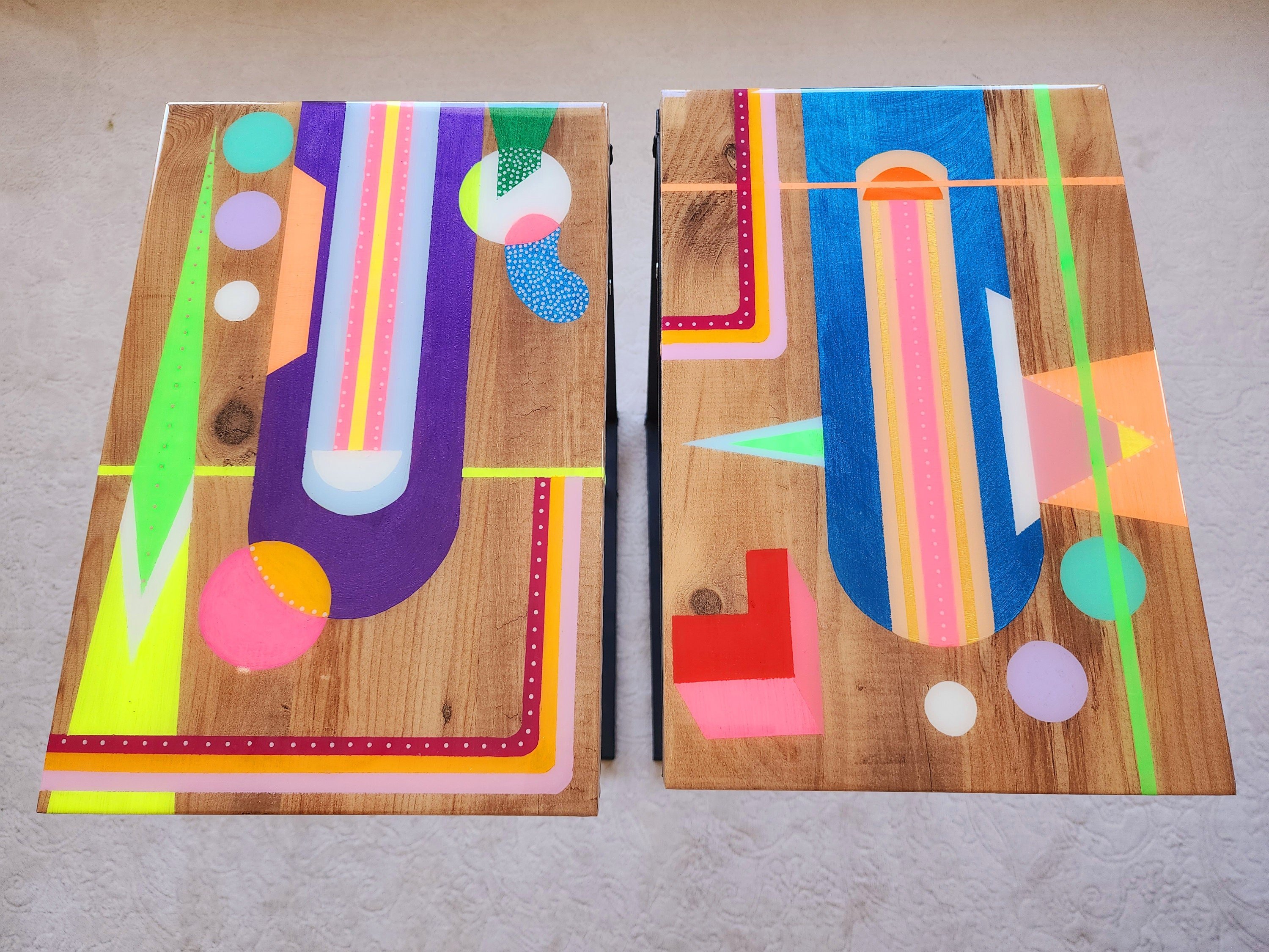 Mid Century Modern Epoxy Resin Couch C Tables,Painted Boho Retro Chic with Abstract Colorful Pink & Blue Designs,Eclectic Cool Coffee Table