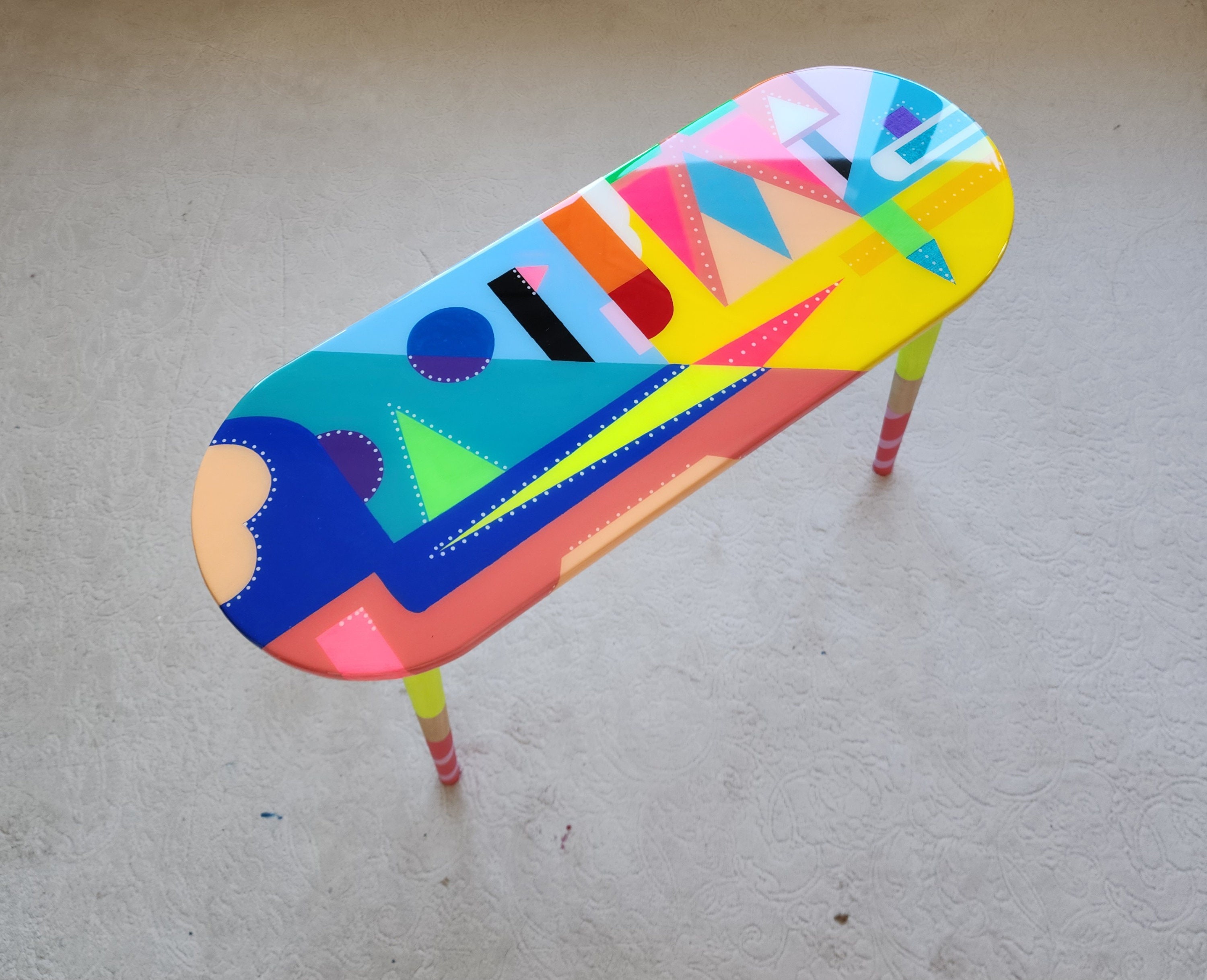 Oval Wooden Pink Epoxy Resin Cool Art Side Coffee Table