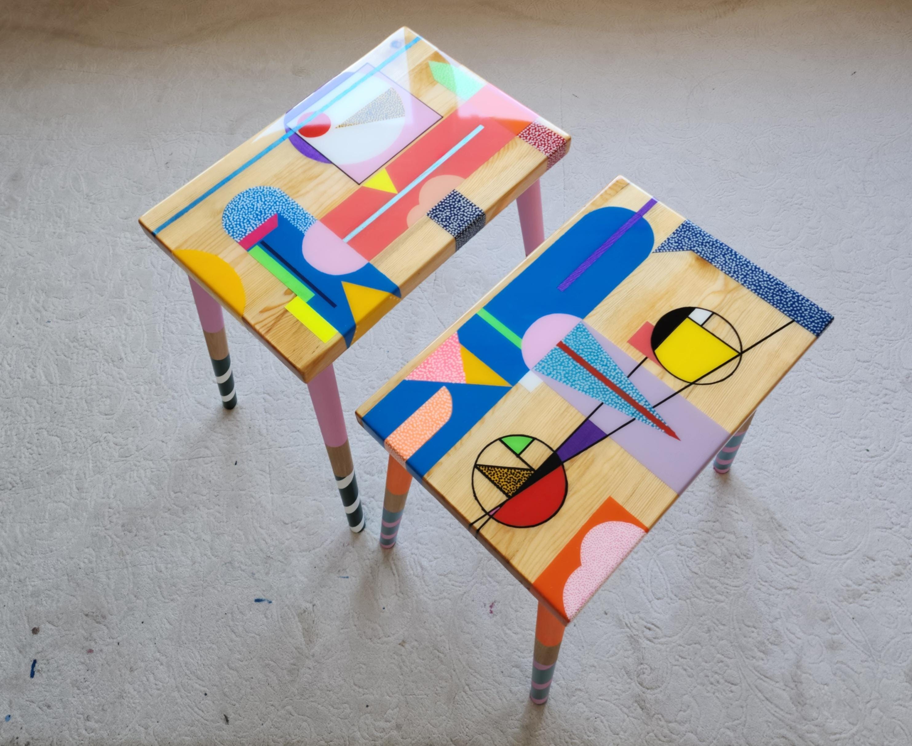 Colorful Pink Blue Painted Funky Resin Side Art Coffee Tables,Unique Abstract Bedside Living Room Entryway Boho MCM Quirky Epoxy Cute Table