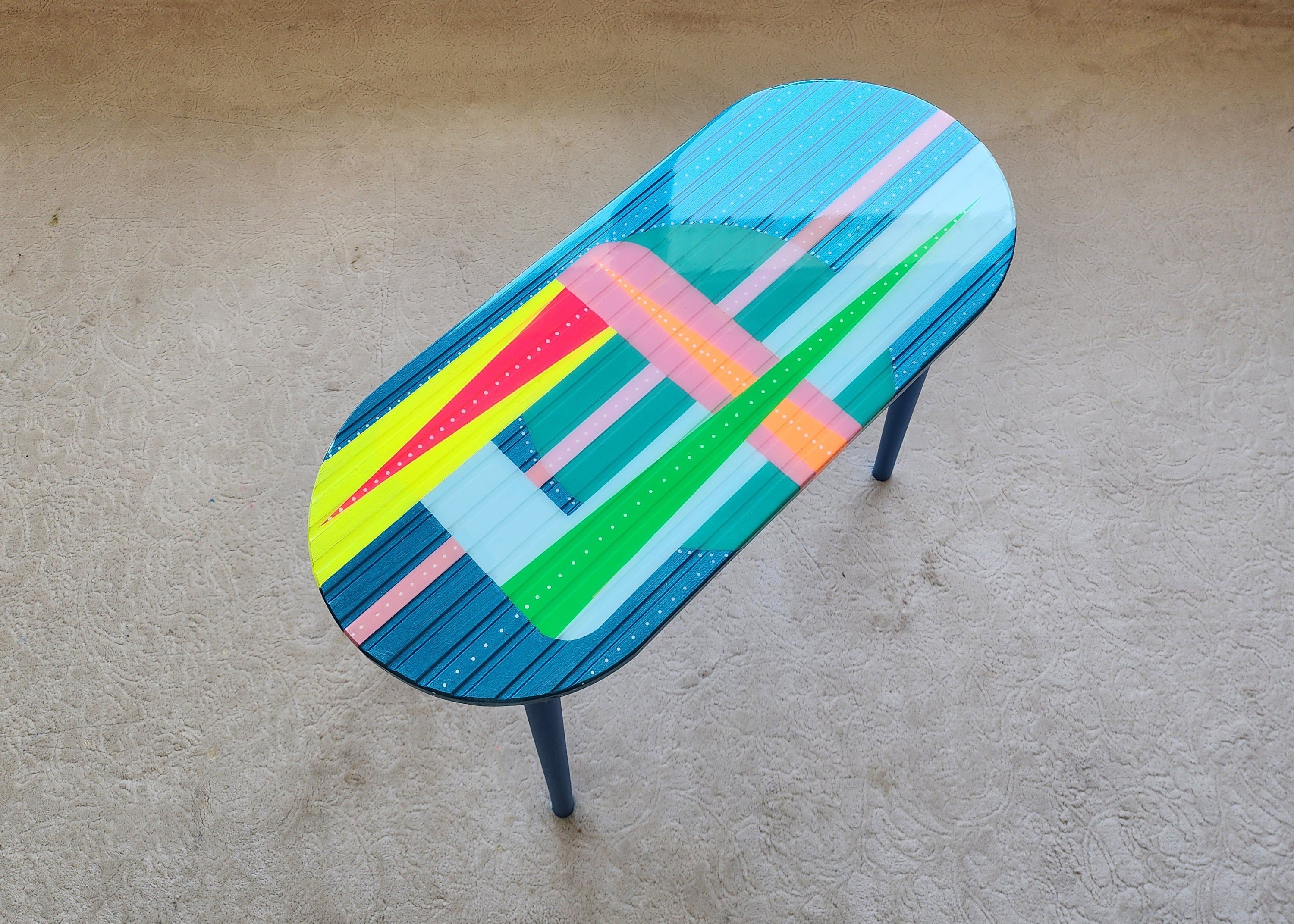 Unusual Blue Funky Colorful Side Resin Vintage Coffee Table,Maximalist Eclectic Abstract Cool Neon Painted Leg Epoxy Cute Boho Pop Art Table