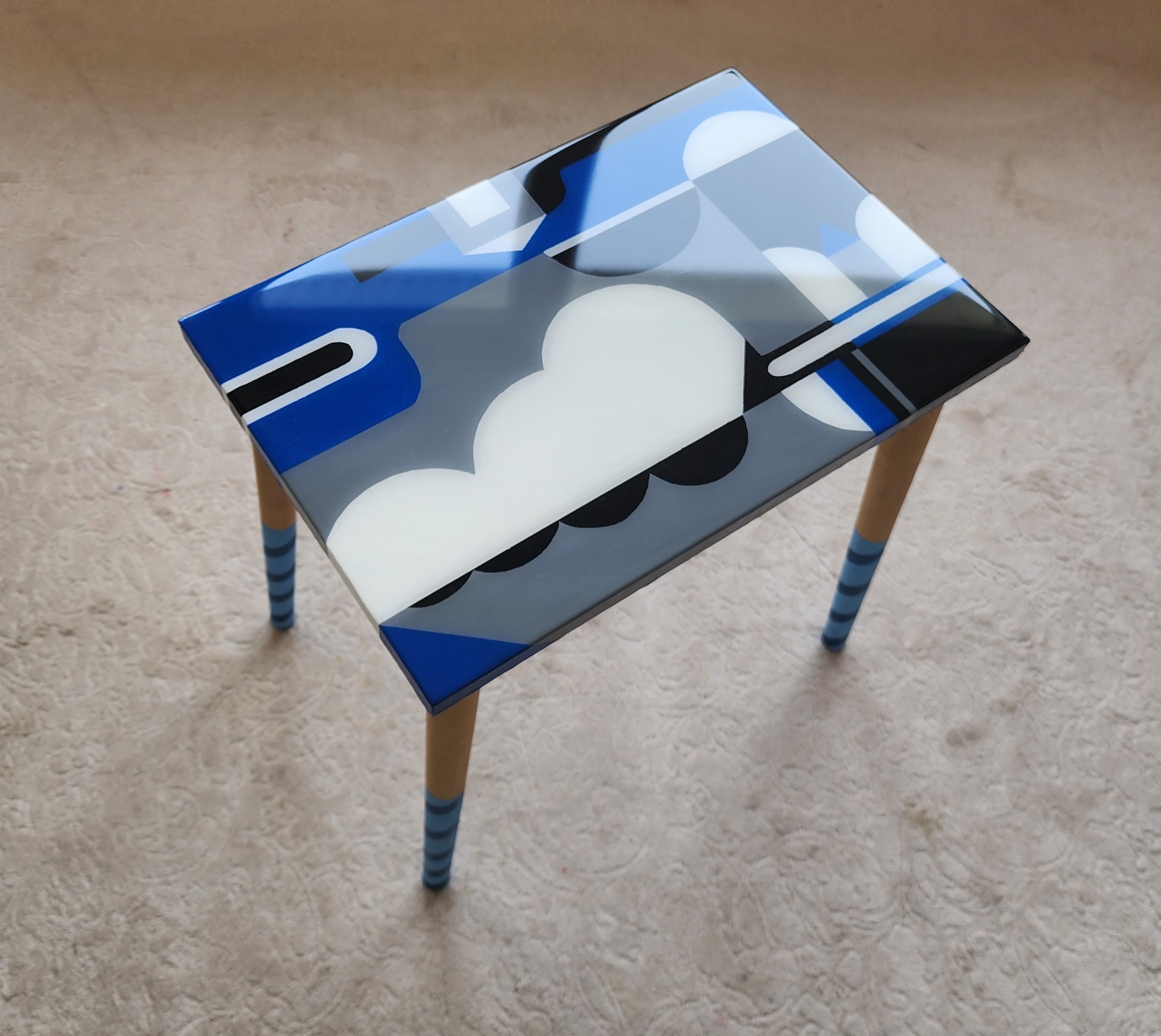 Unique Wooden Retro Epoxy Resin Blue Side Coffee Table,Colorful Funky Eclectic Rainbow Abstract Pop Art Hand Painted Cute End Sofa Table