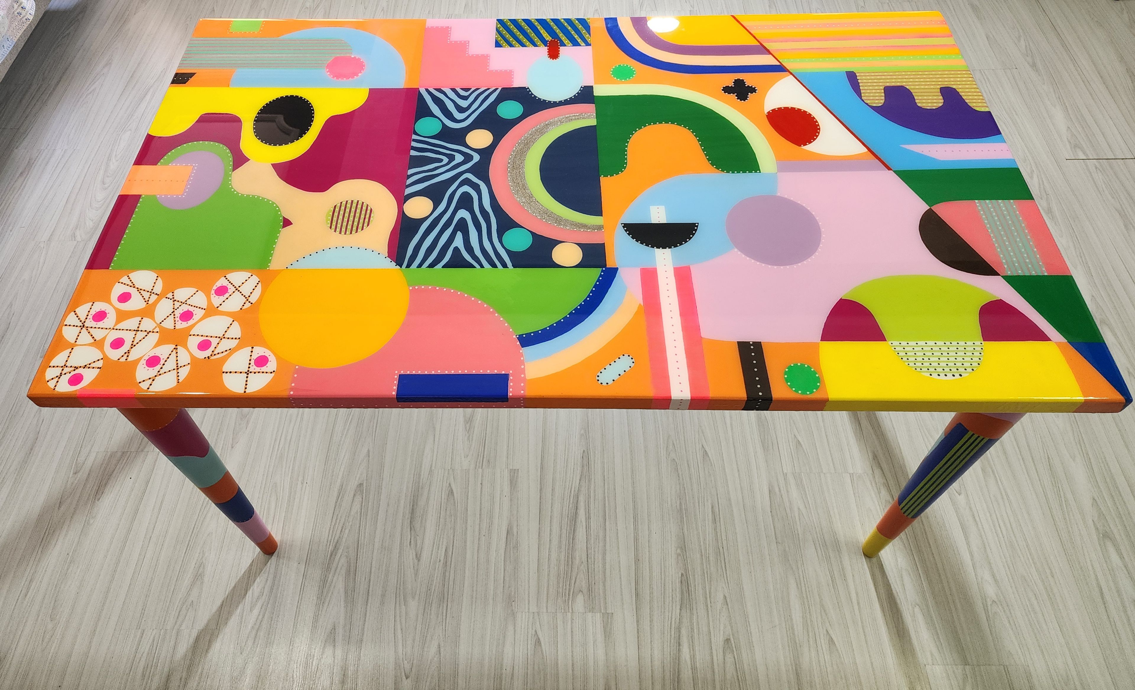 Colorful Mid Century Modern Resin Side Coffee Table