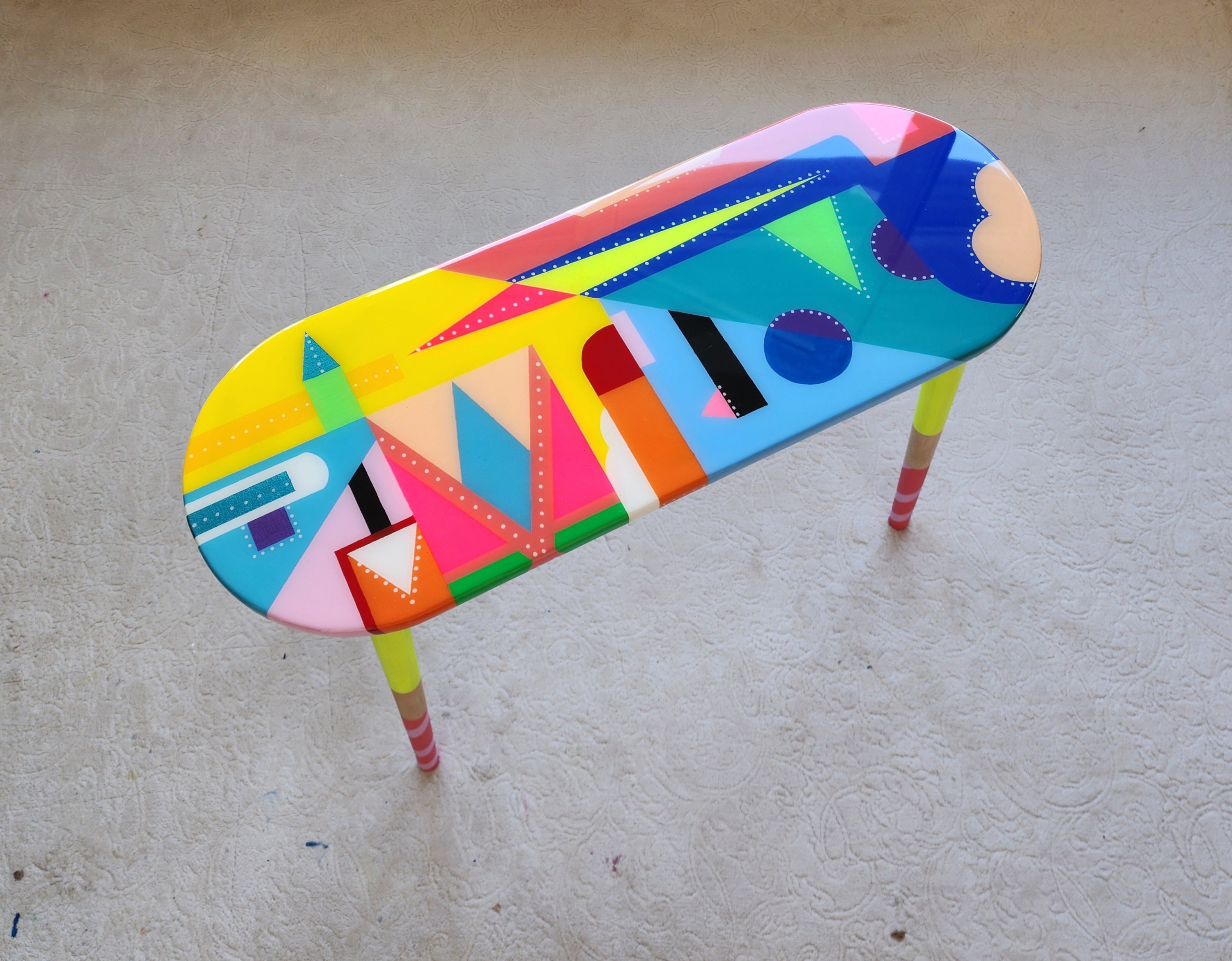 Oval Wooden Pink Epoxy Resin Cool Art Side Coffee Table