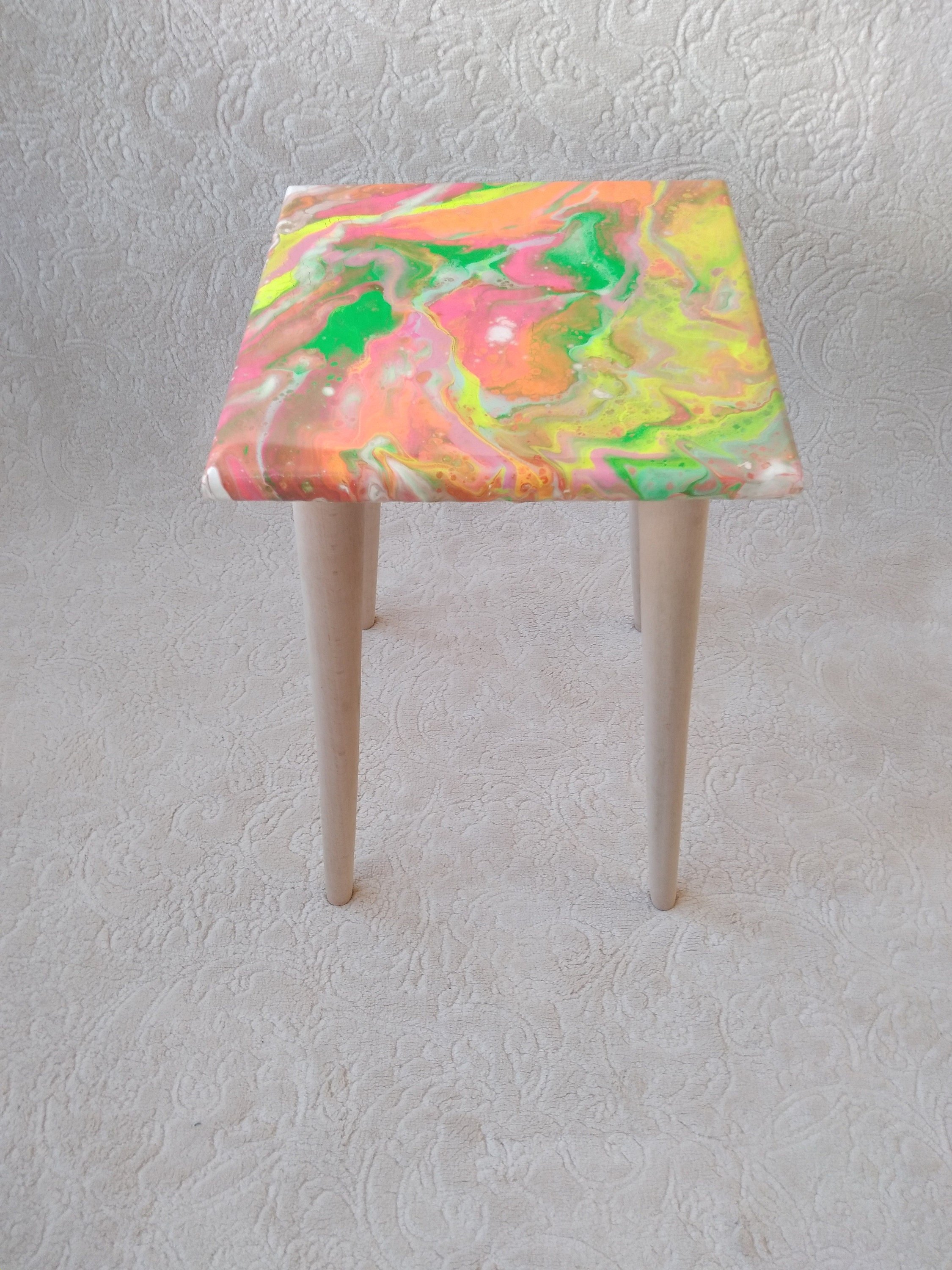 Small Colorful Abstract Resin Side Coffee Table, Pink Square Eclectic Modern Wooden End Sofa Epoxy Neon Cool Painted Boho Art Bedside Table