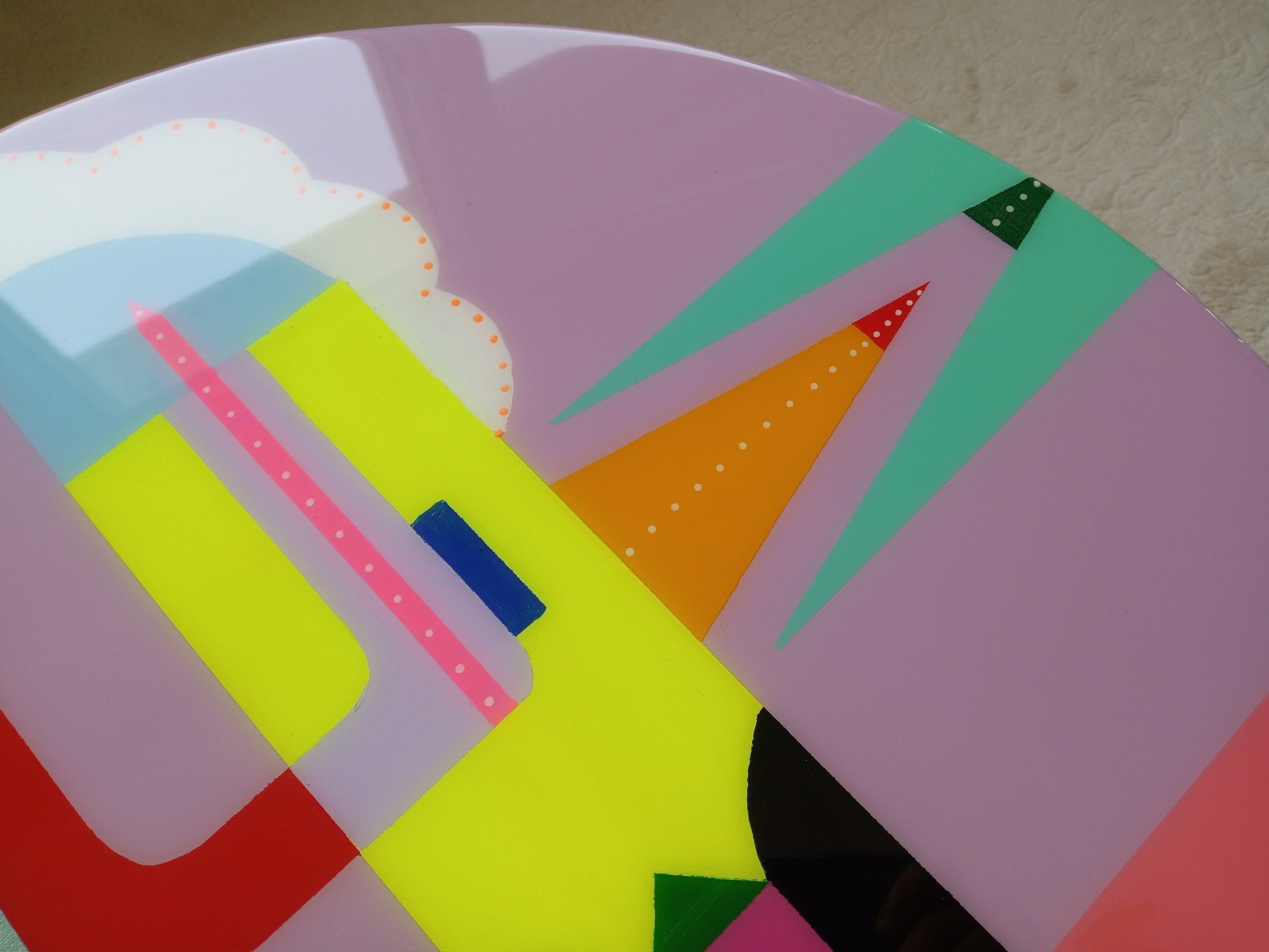 Round Colorful Funky Abstract Boho Resin Table,Pink Purple Groovy Vibrant Wood Rainbow Retro Hippi End Side Cool Luxury Center Coffee Table