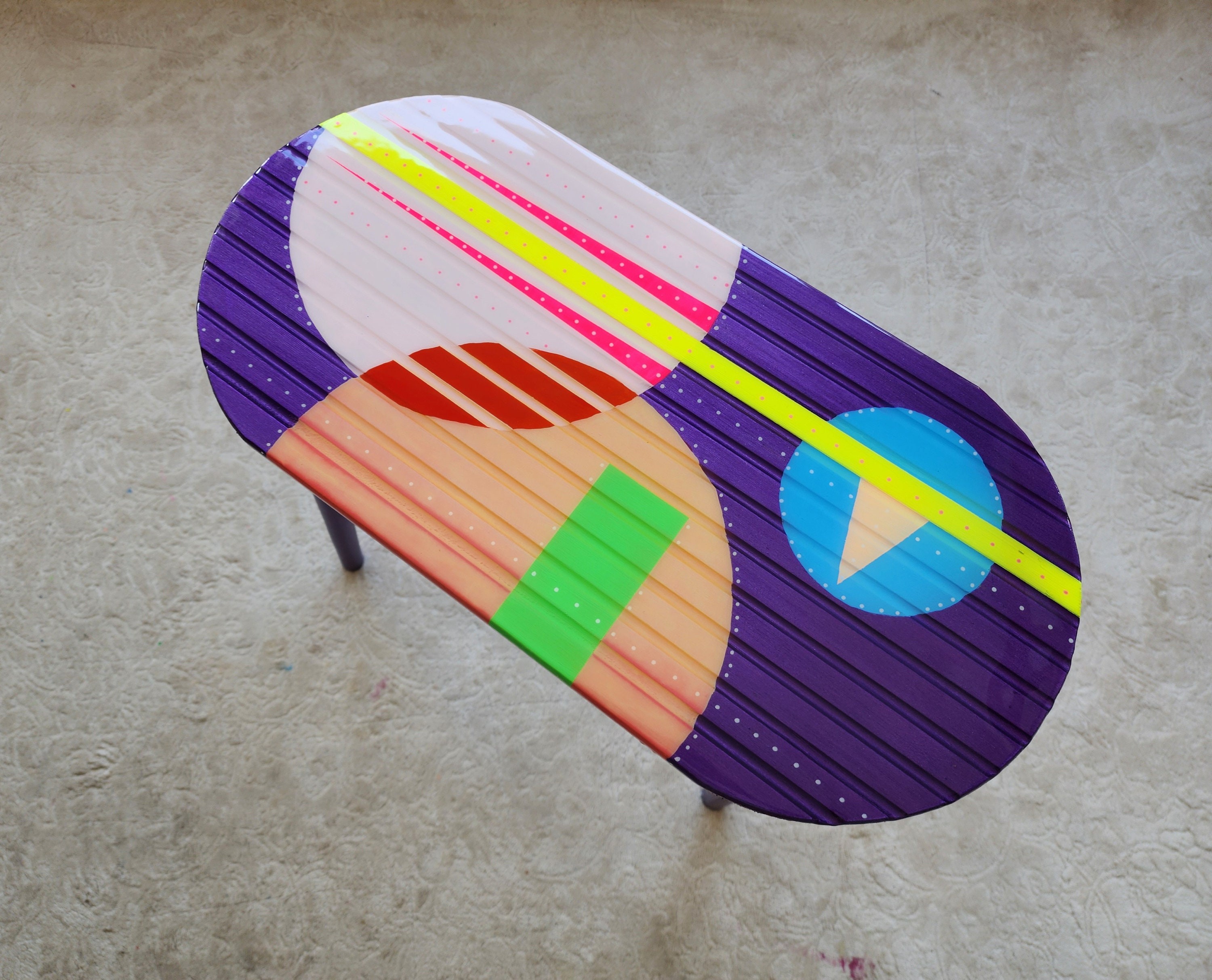 Colorful Abstract Handmade Resin Cool Side Coffee Tables,Modern Wooden Funky Bedside Living Room Entryway End Sofa Small Boho Middle Tables