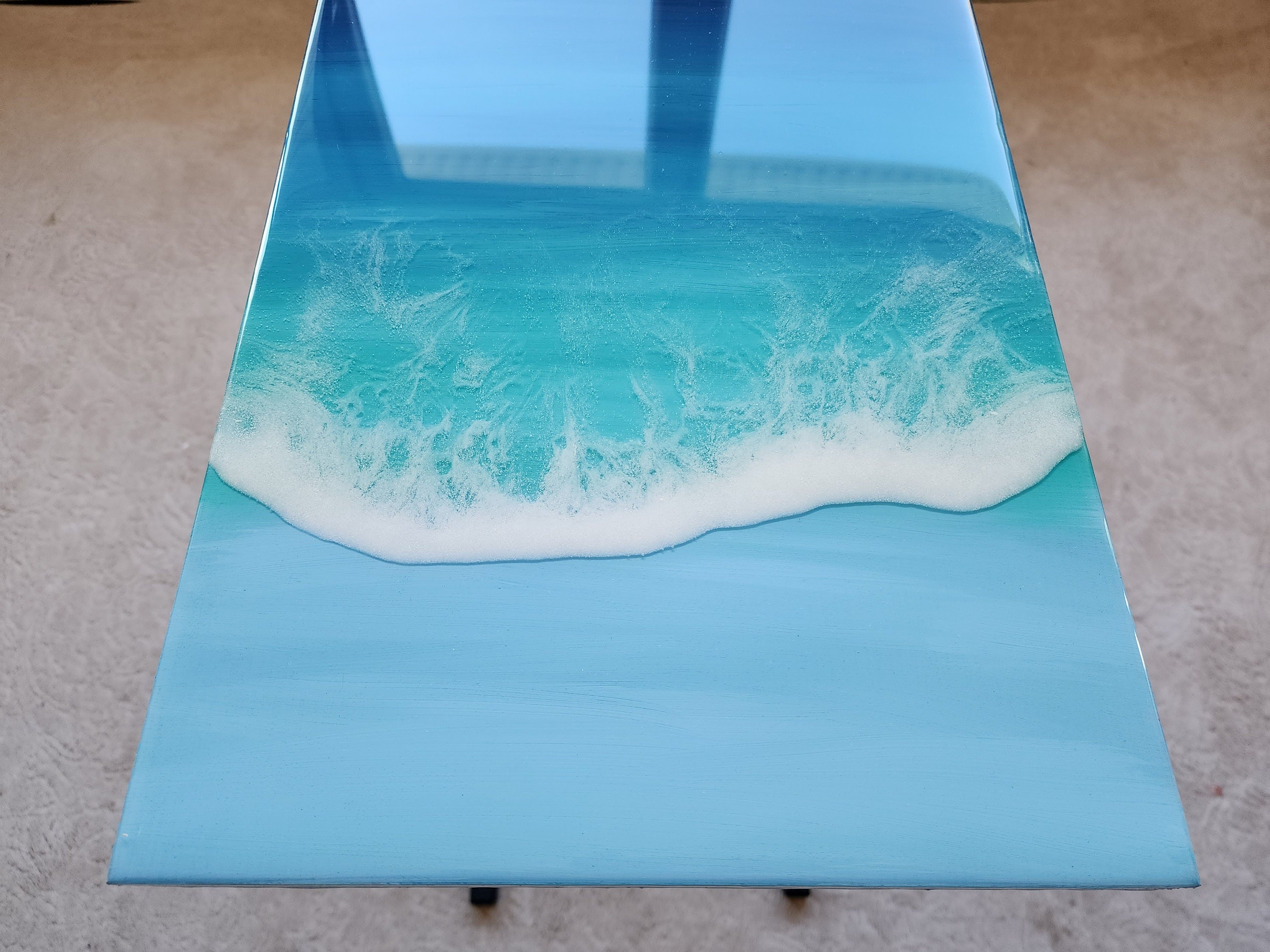 Wooden C Shape Ocean Wave Side End Resin Coffee Table With Metal Legs