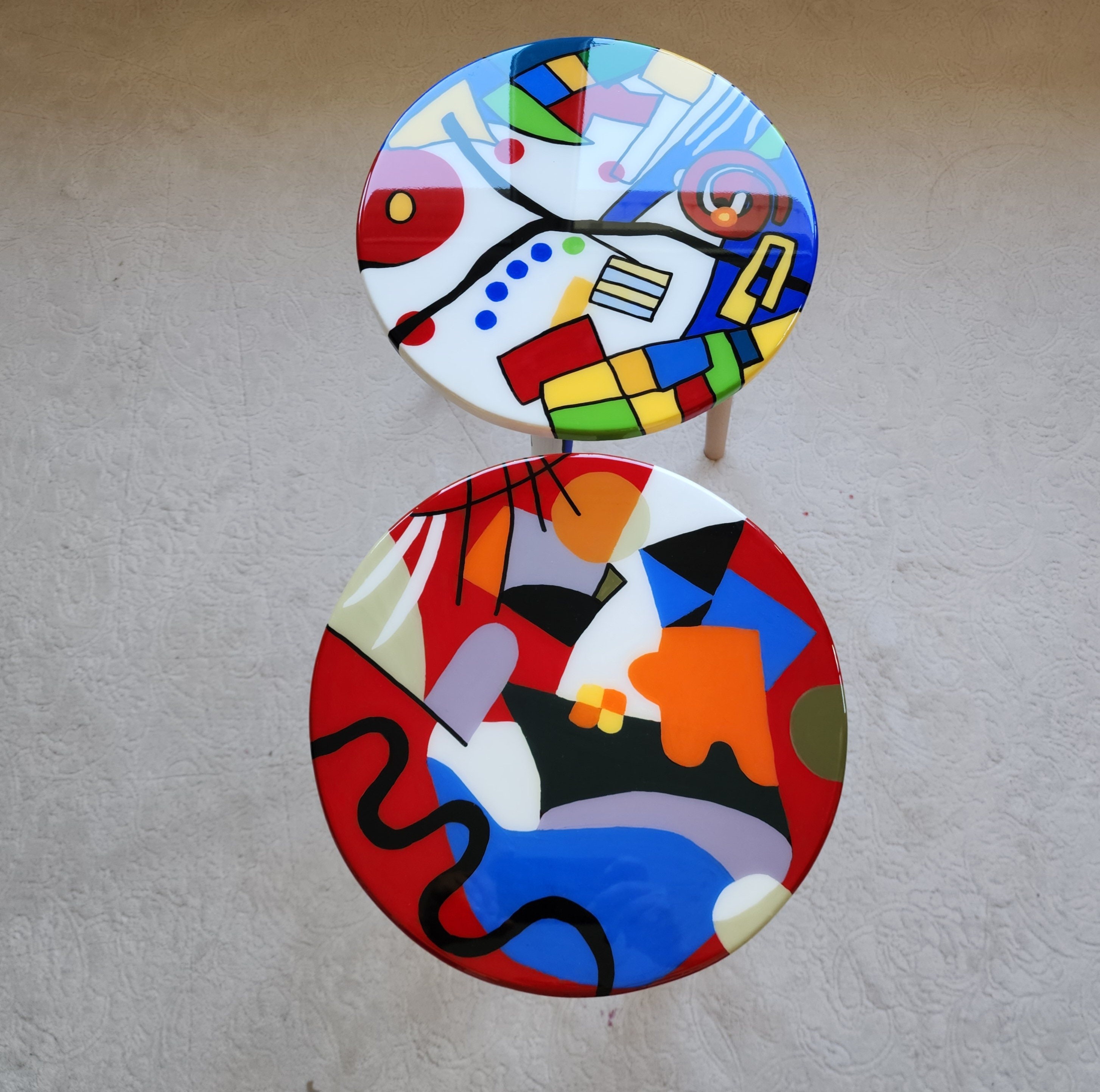 Red White Abstract Funky Colorful Side Resin Coffee Tables,Maximalist Eclectic Cool Hand Painted Quirky Round Epoxy Cute Boho Pop Art Tables