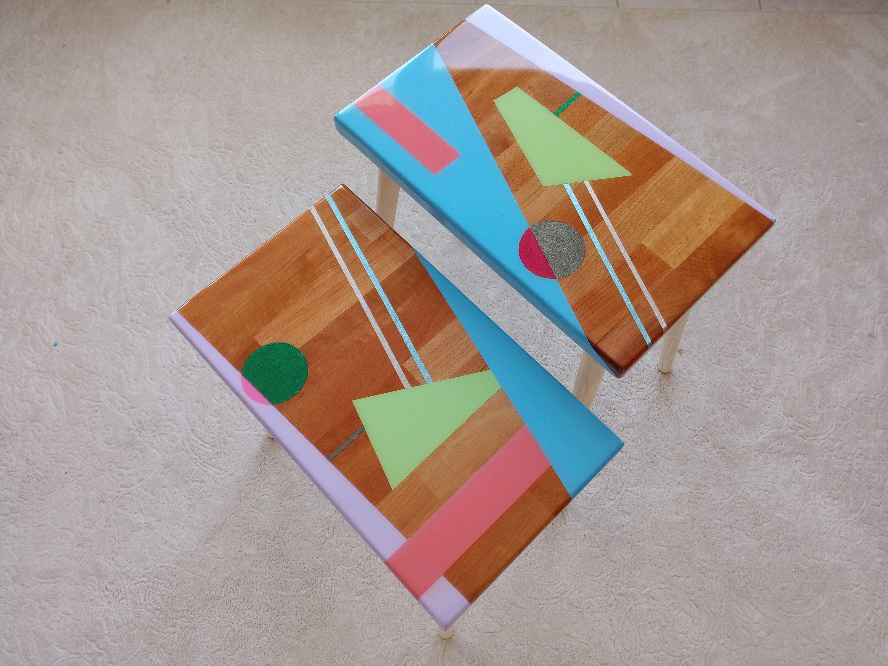 Modern Resin Narrow Colorful Abstract Side Tables , Unique Bedside Living Room Table, Wooden Sofa End Epoxy Art Blue Pink Green Coffee Table