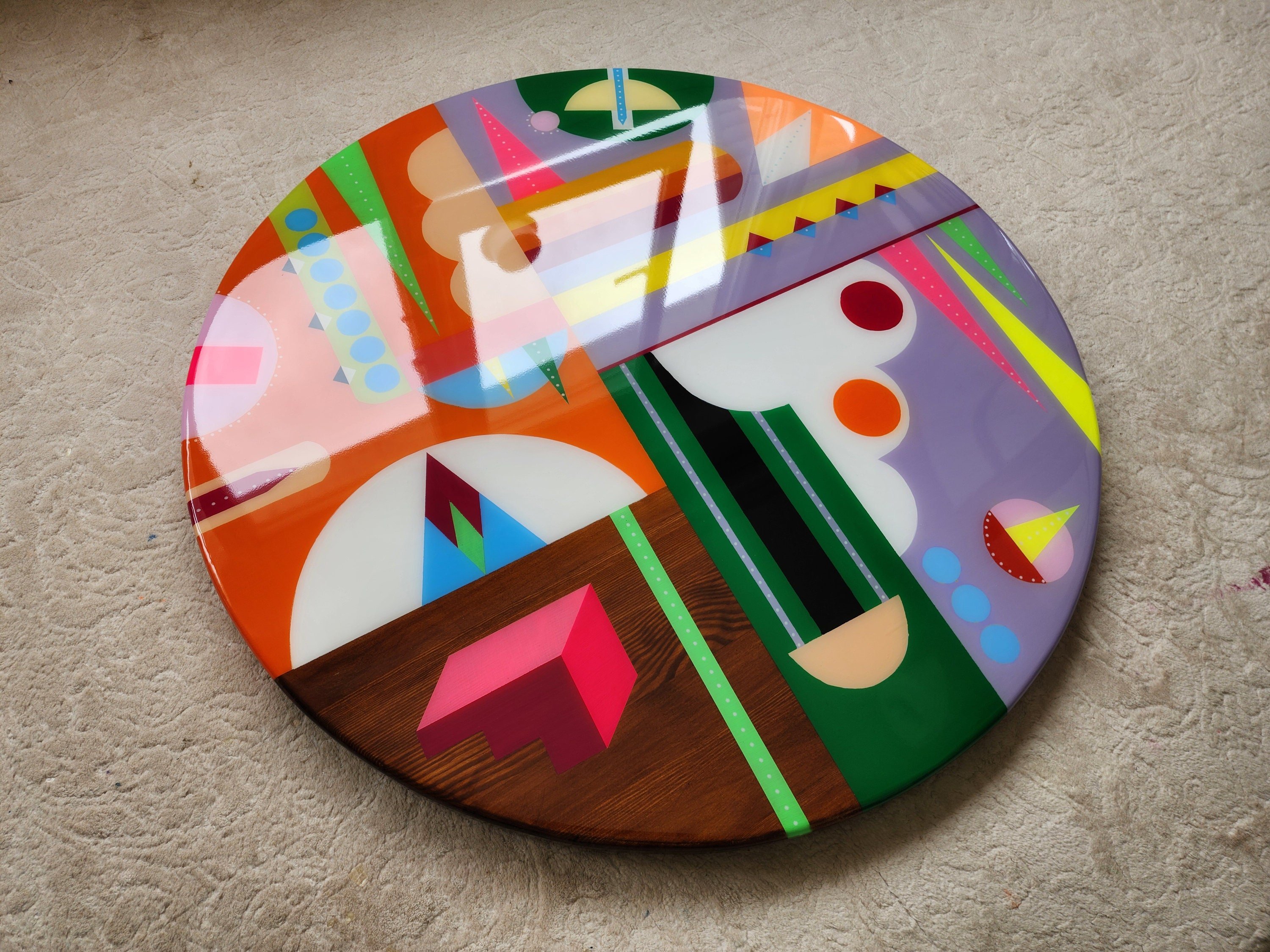 Round Wood Handmade Colorful Painted Epoxy Resin Table Top For Living Room Dinning Room Center Bedroom Office Custom Retro Artwork Table Top