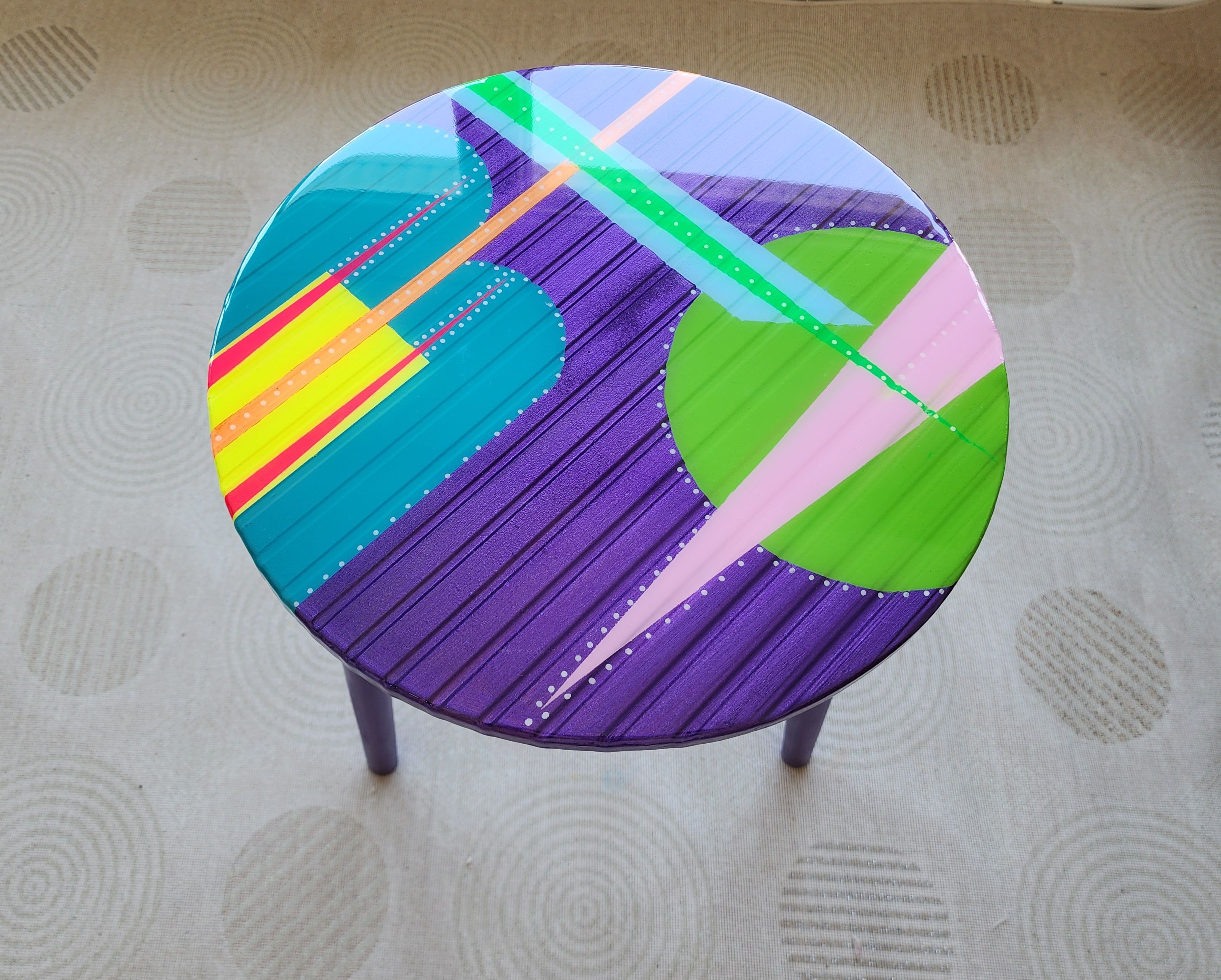 Colorful Round Pink Purple Resin Table