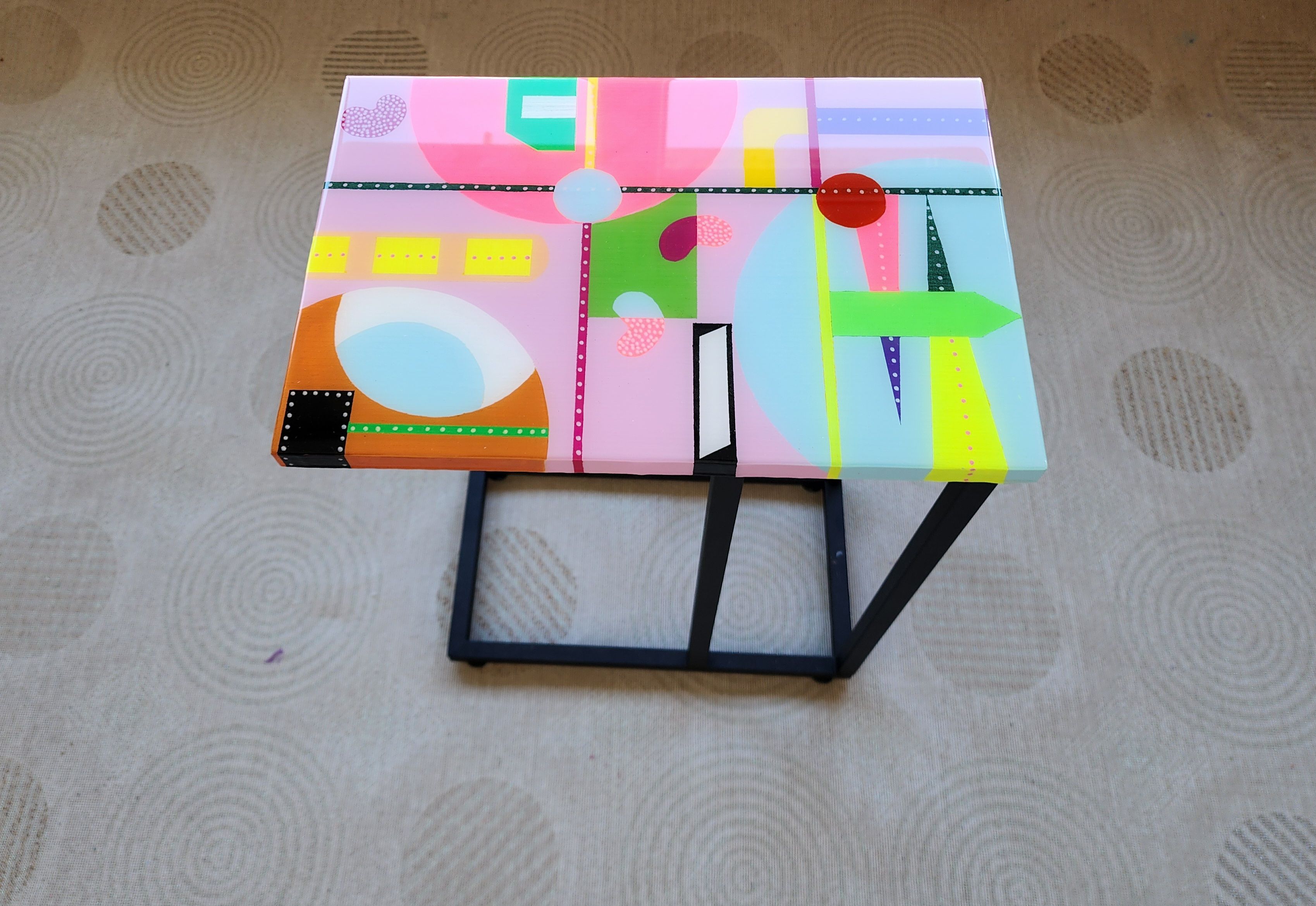 Colorful Cool Pop Art C Shape Couch Table
