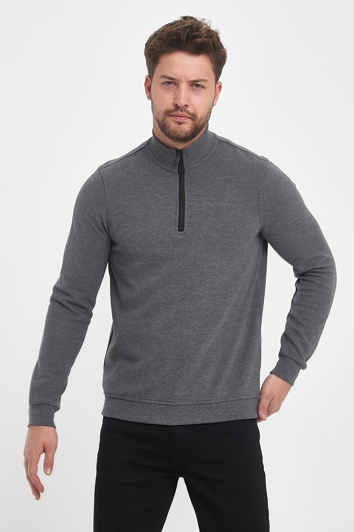 Erkek Dik Yaka Fermuarlı Sweatshirt