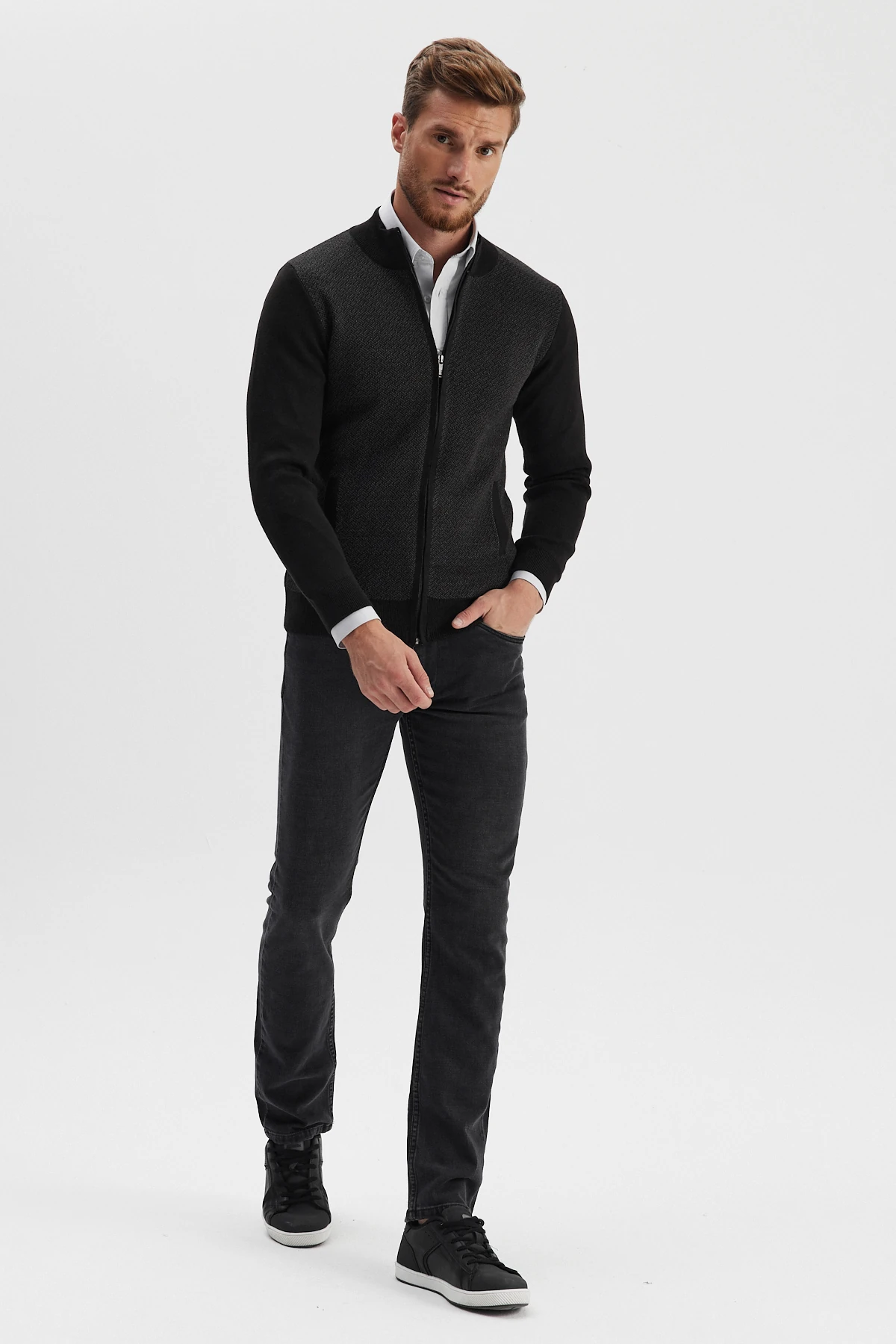 Erkek Hakim Yaka Fermuarlı Triko Hırka