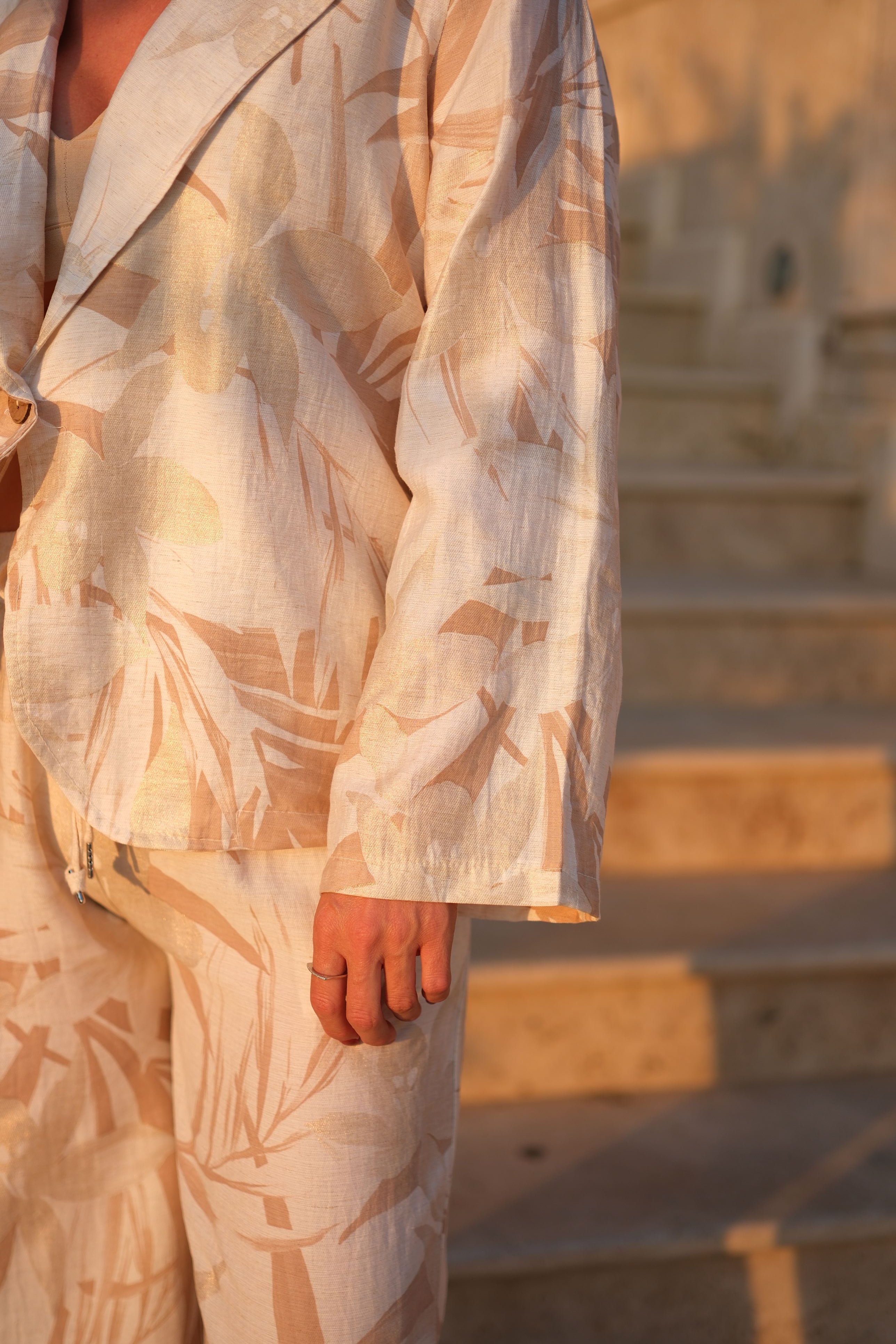 Ceket Pantolon Gold Desen Detaylı Takım