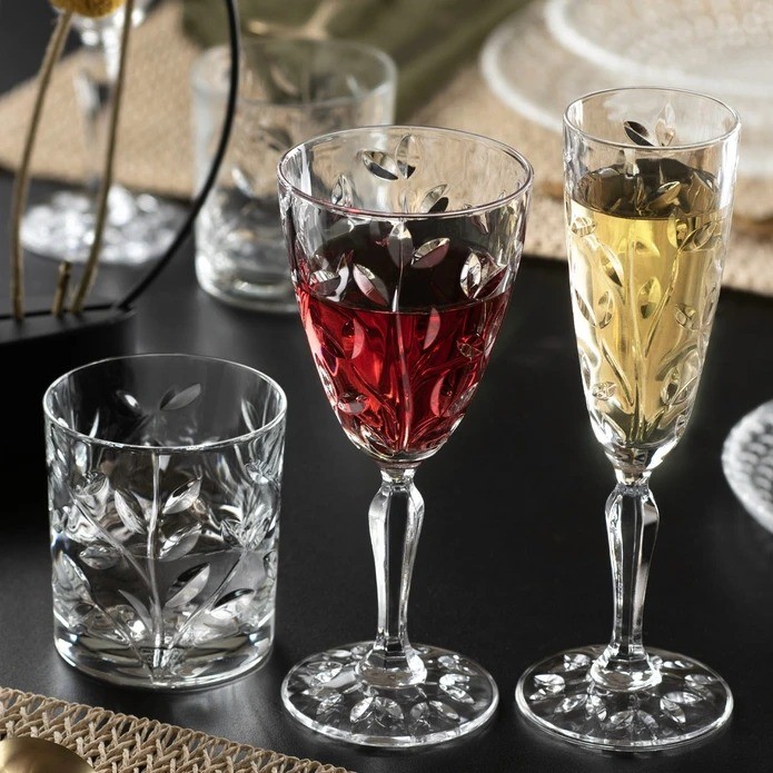 RCR Laurus Şarap Kadehi 28 cl - 6lı Set