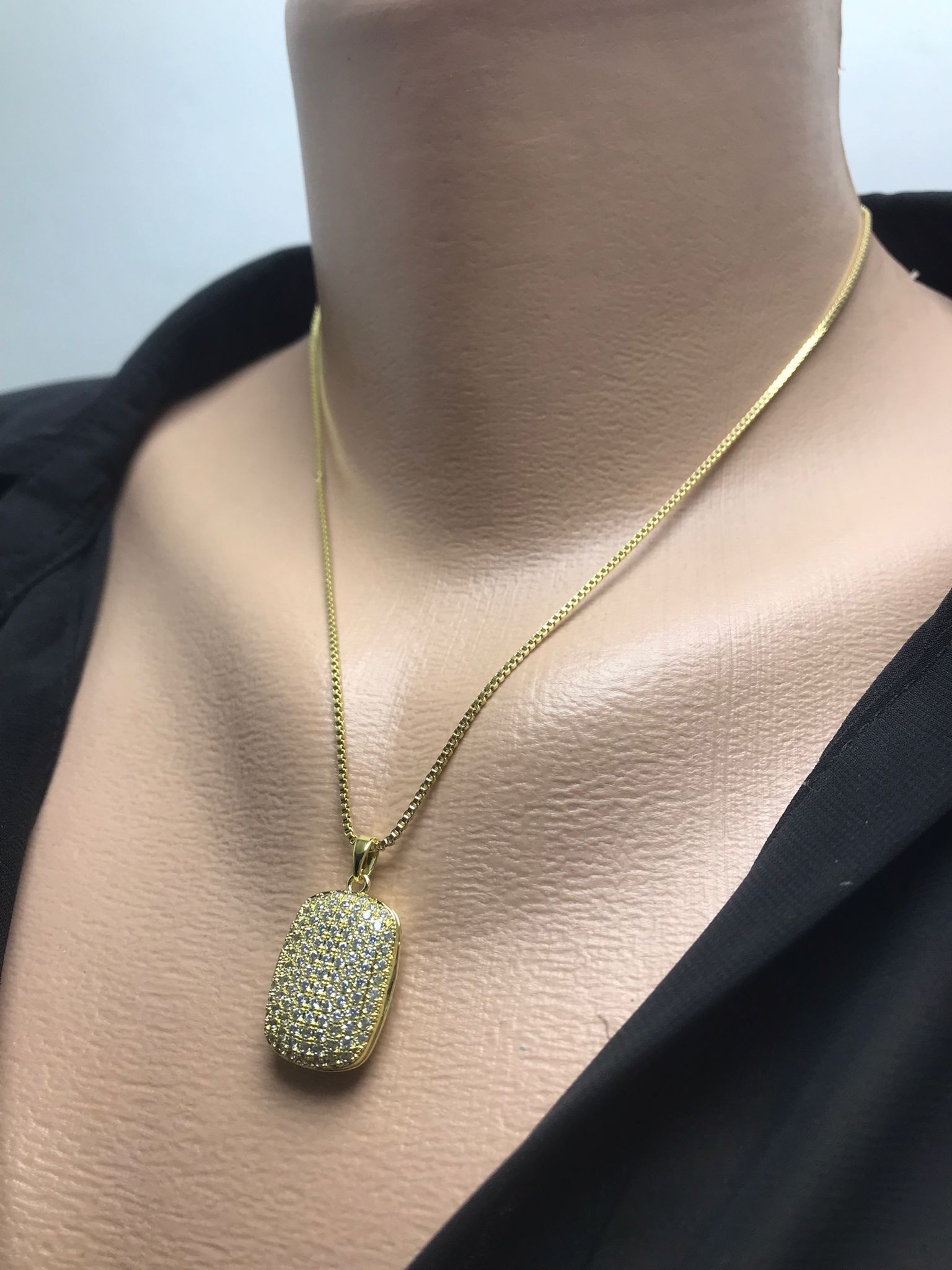 ÇELİK KOLYE KAPAKLI ALYA MODEL