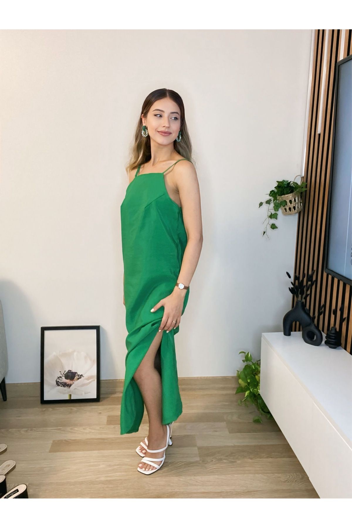 Askılı Elbise