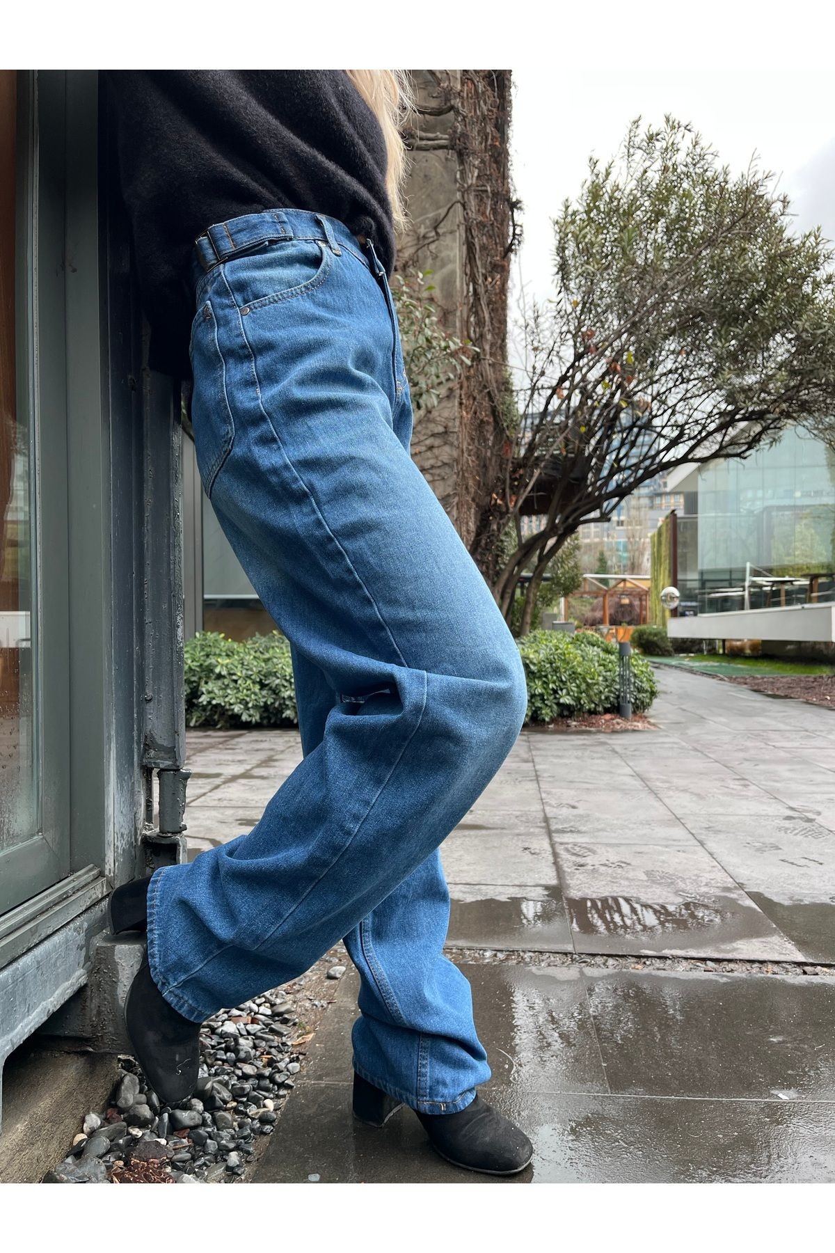 Baggy Kemerli Mavi Jean