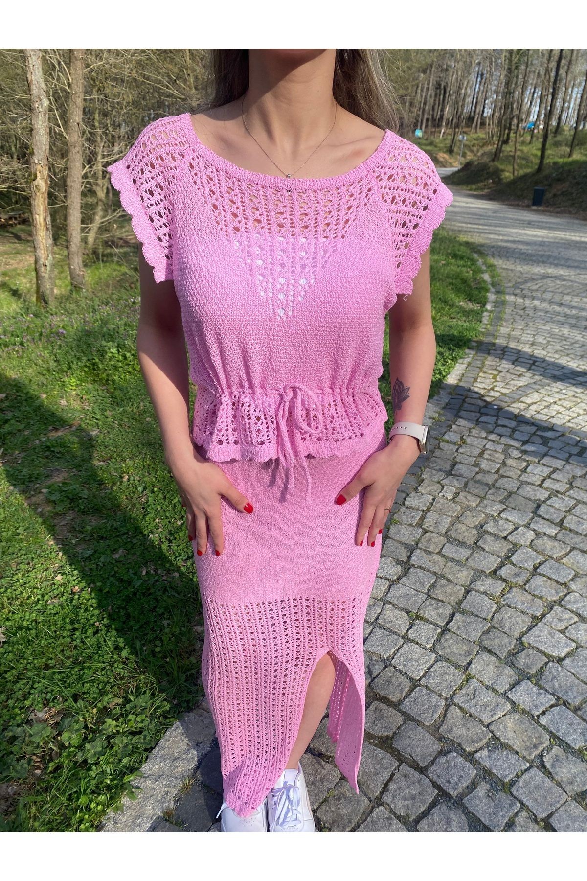 Pembe Triko Yırtmaçlı Takım