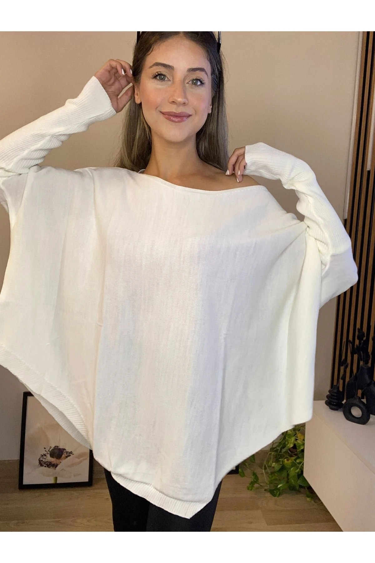 Yarasa Kol Triko Kayık yaka