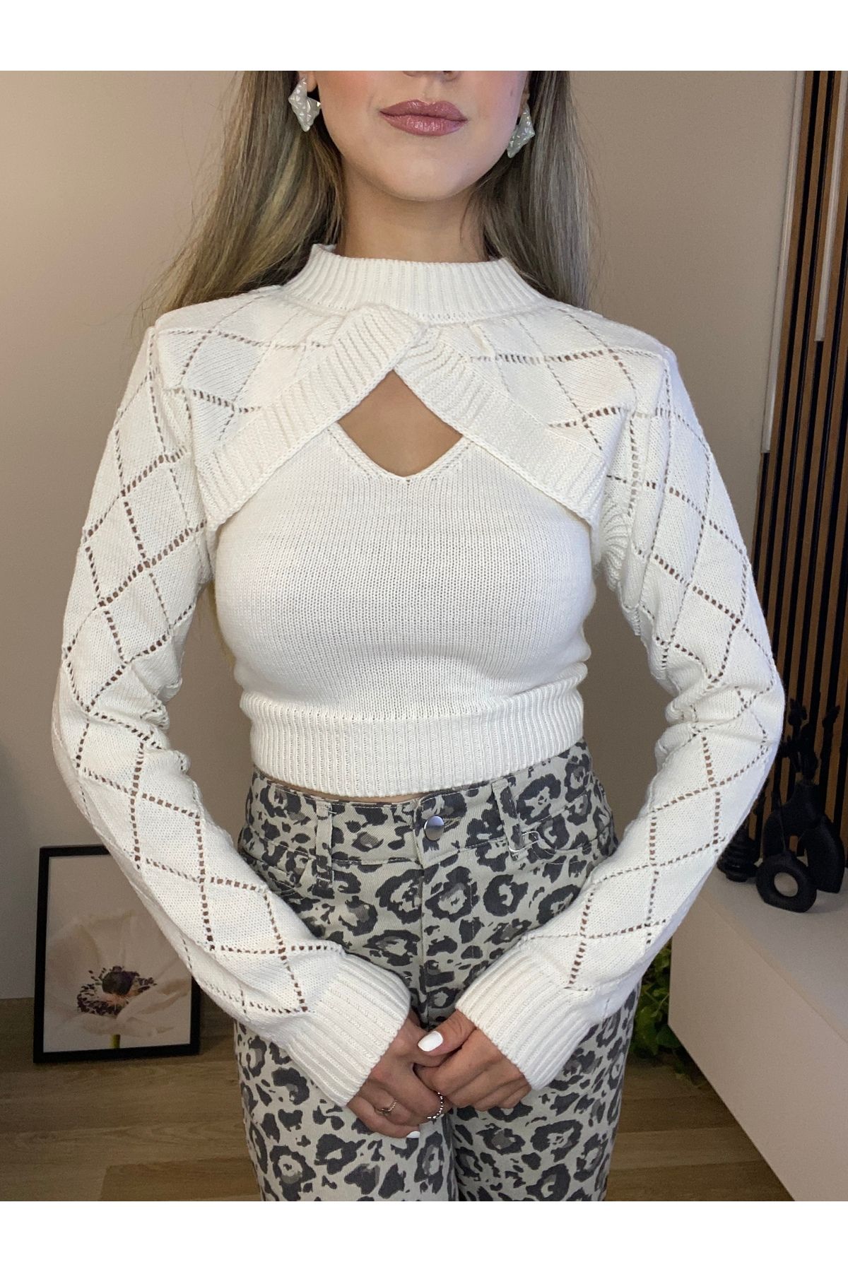 Krem bolero detay kazak