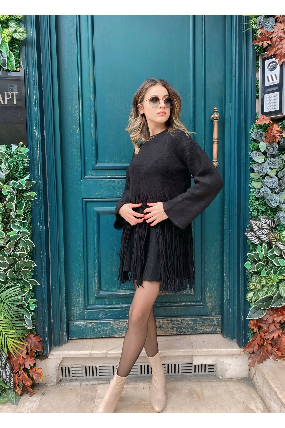 Püsküllü Triko Kazak