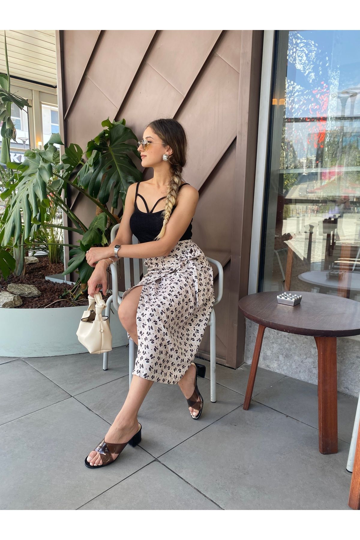 anvelop Çiçek Desenli Midi Etek