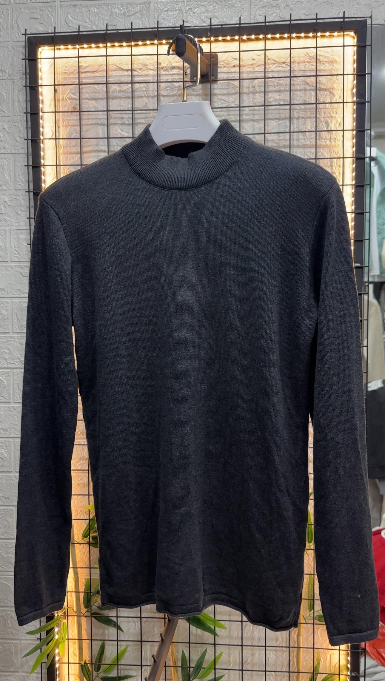 Yarım Boğazlı Triko