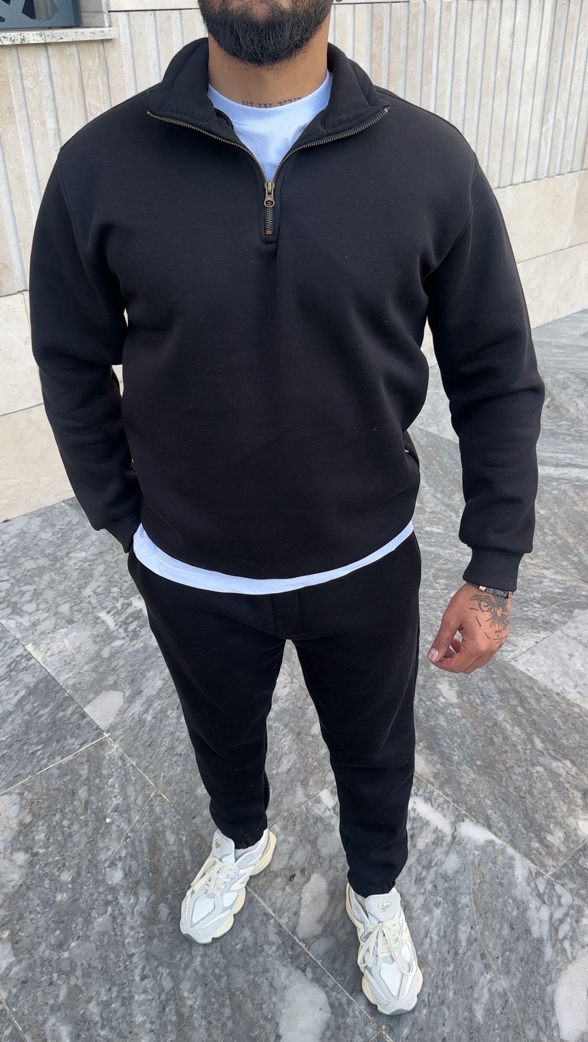 Üç İplik Şardonlu Yarım Fermarlı Eşofman Takımı