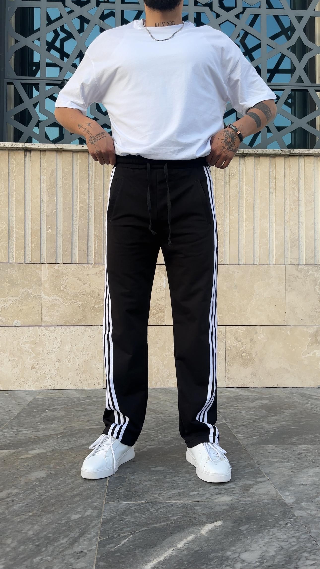Şerit Detaylı Baggy Eşofman - Siyah