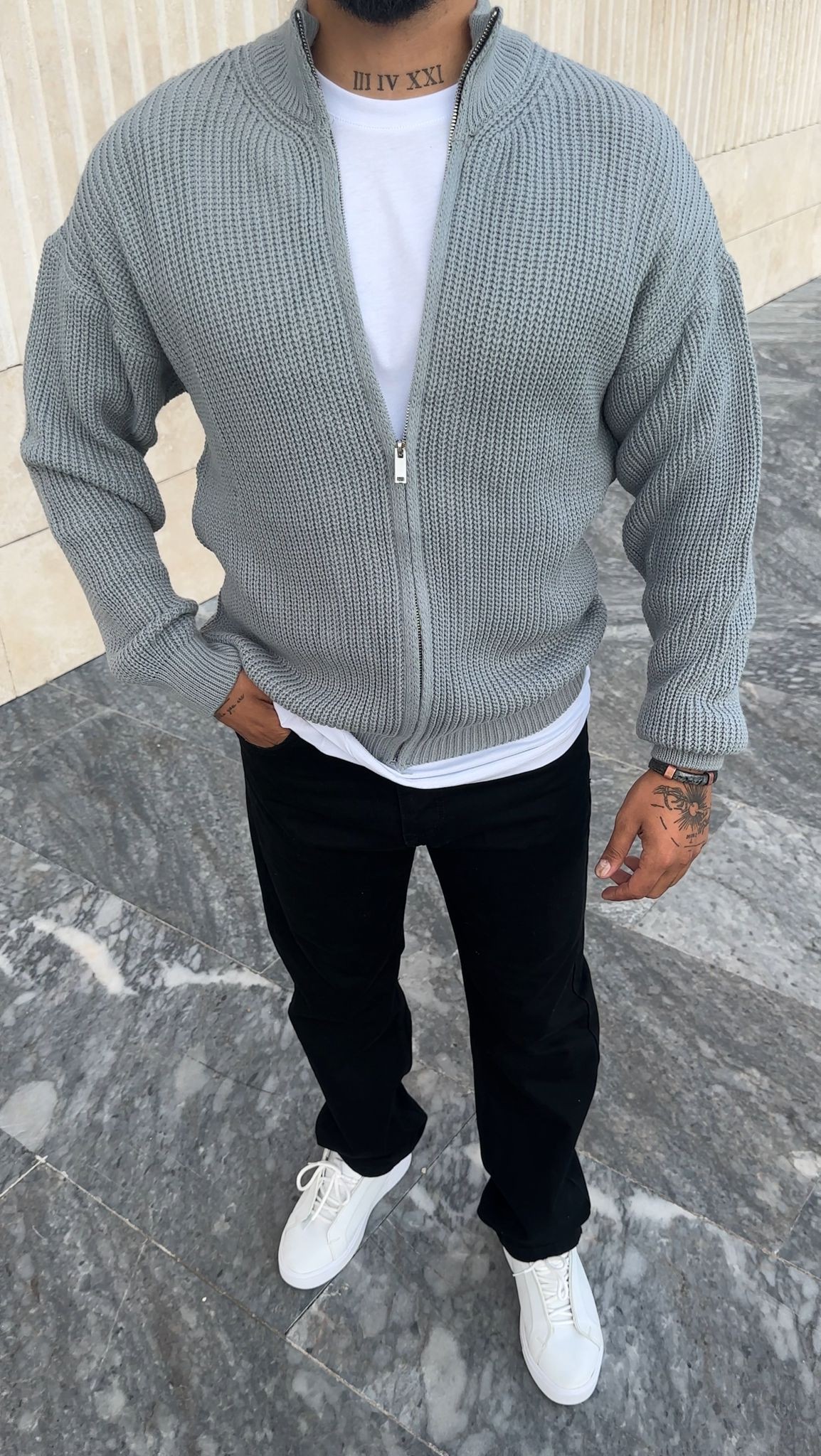 Oversize Fermuarlı Triko Hırka