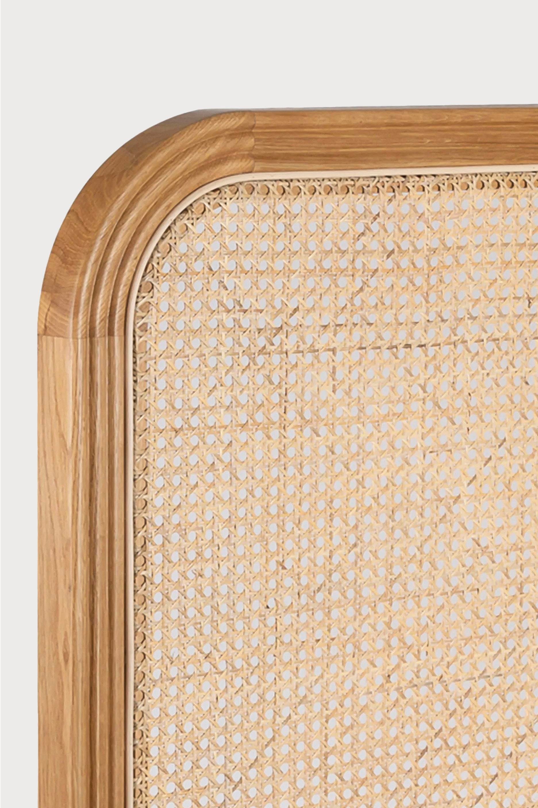 Rattan Elegance Başlık
