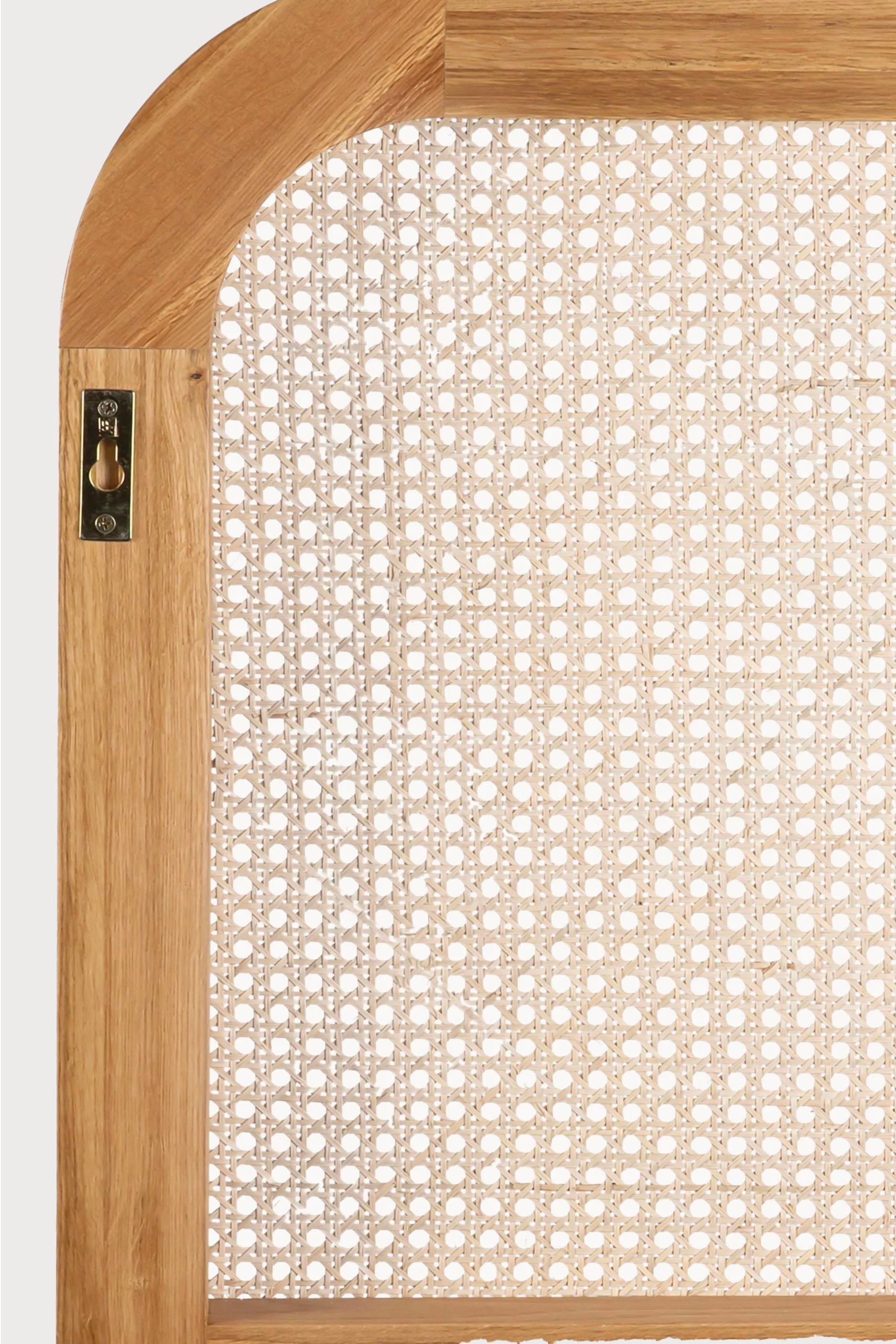 Rattan Elegance Başlık
