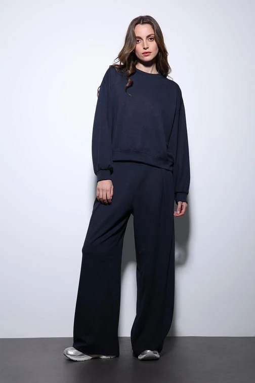 Basic Lacivert Sweatshirt