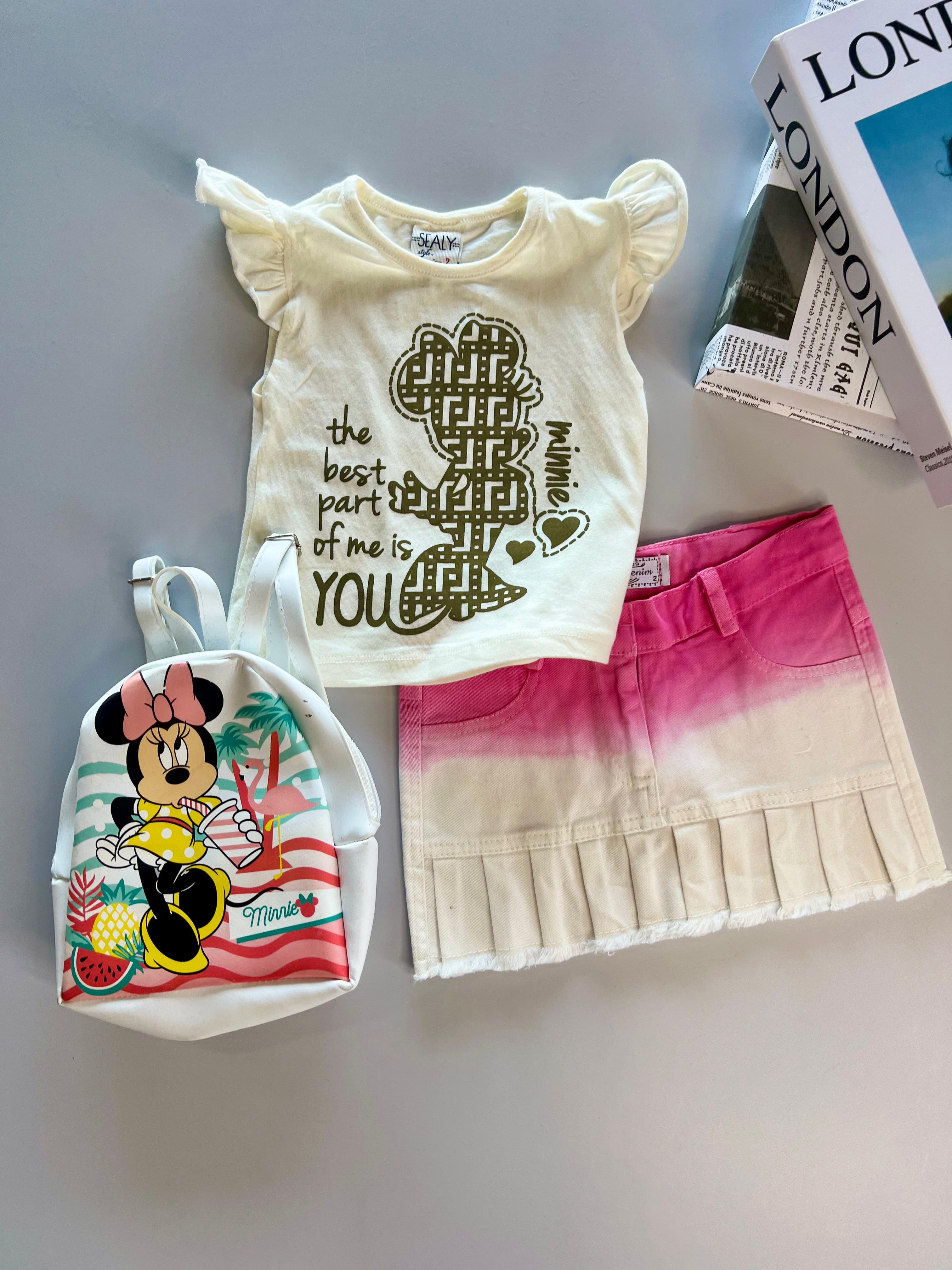 Pembe Detaylı Kot Şort & T-Shirt & Çanta ( Tek Kalan Ürün / 2 Yaş )