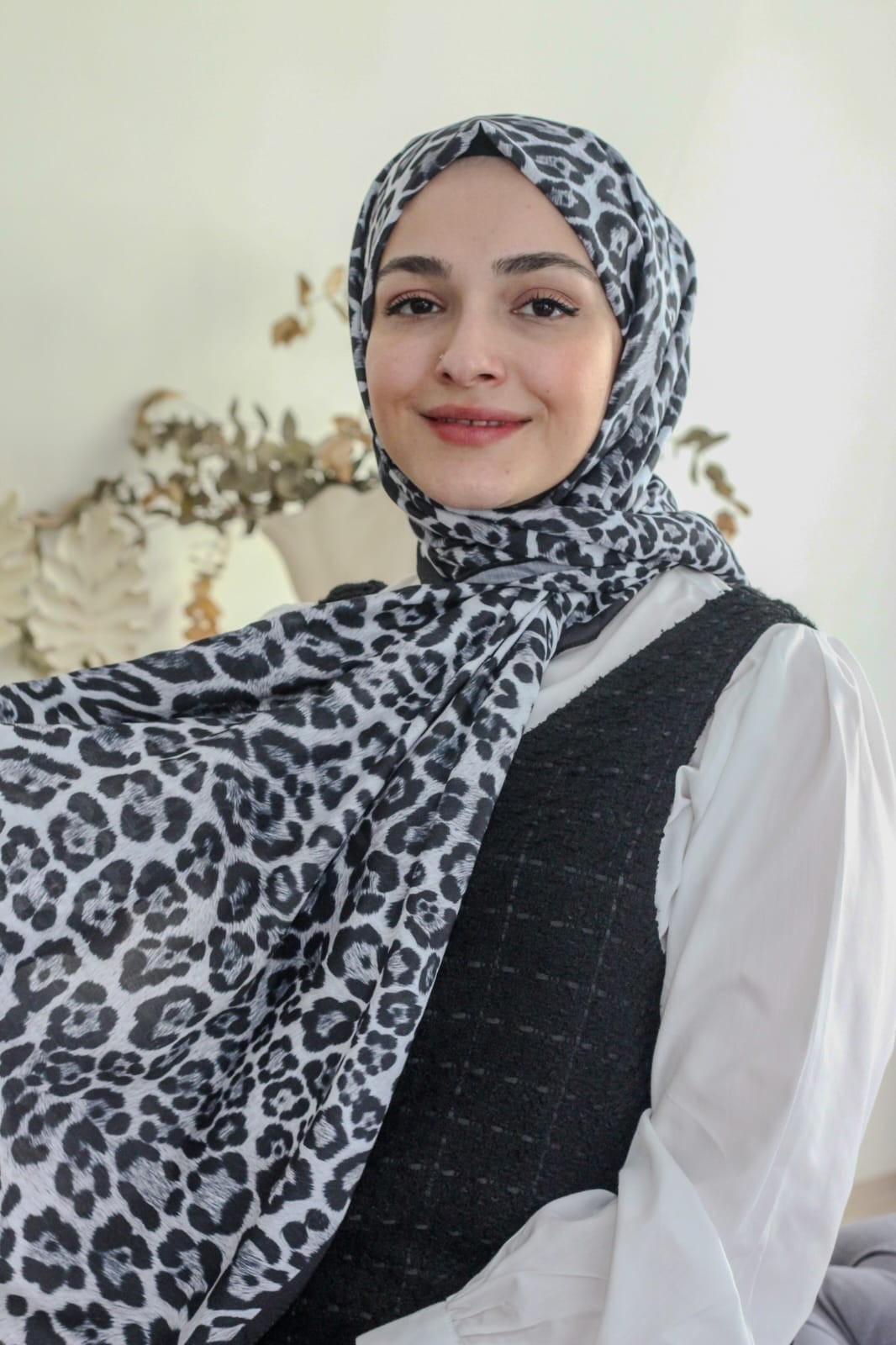 Modal İpek Pamuk Etnik Desen Şal - 77 x 200 cm - Siyah Beyaz Leopar