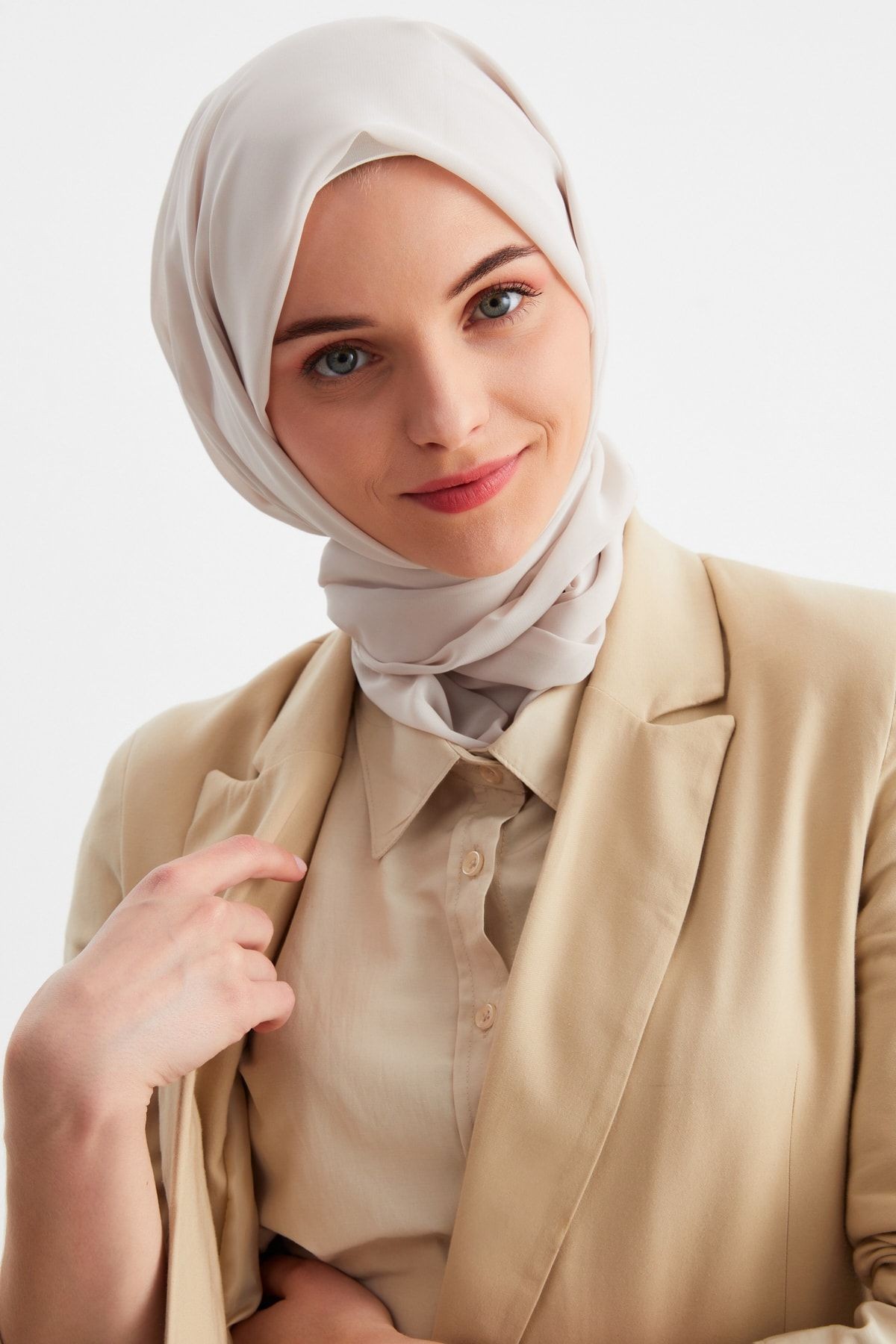 Kadın Tesettür Hijap Hazır Multi Şifon Ipeksi Şal Rahat Yumuşak Ekstra Hafif
