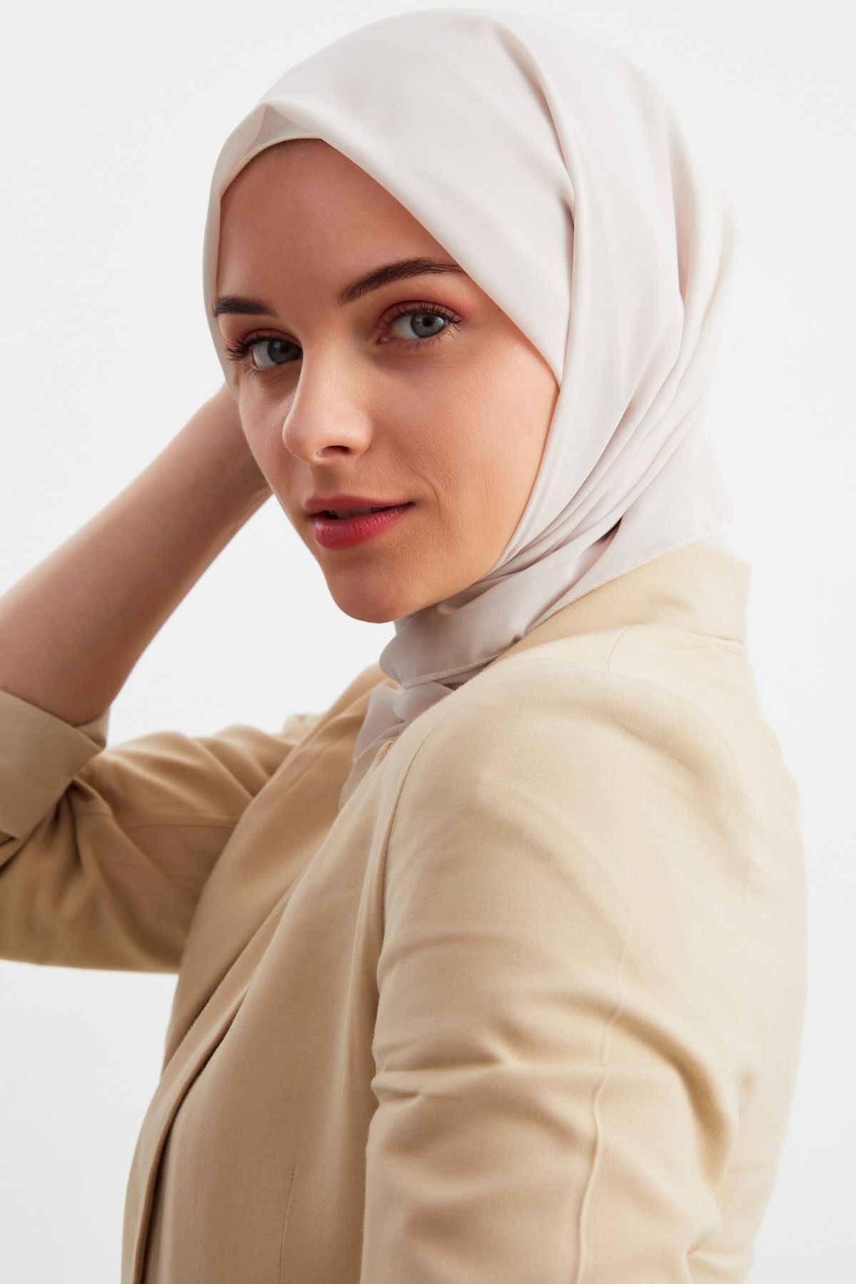 Kadın Tesettür Hijap Hazır Multi Şifon Ipeksi Şal Rahat Yumuşak Ekstra Hafif